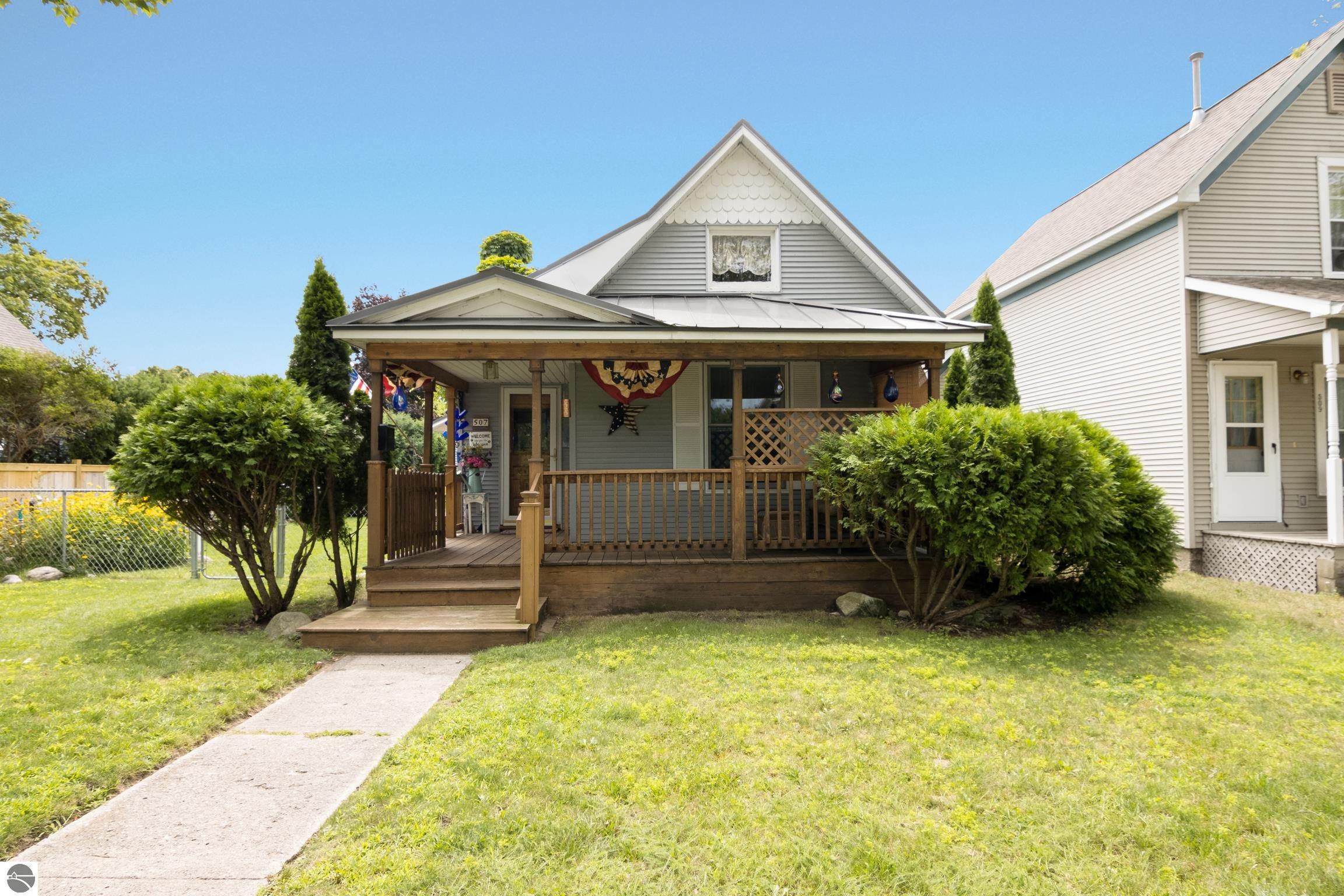 507 W 11th Street