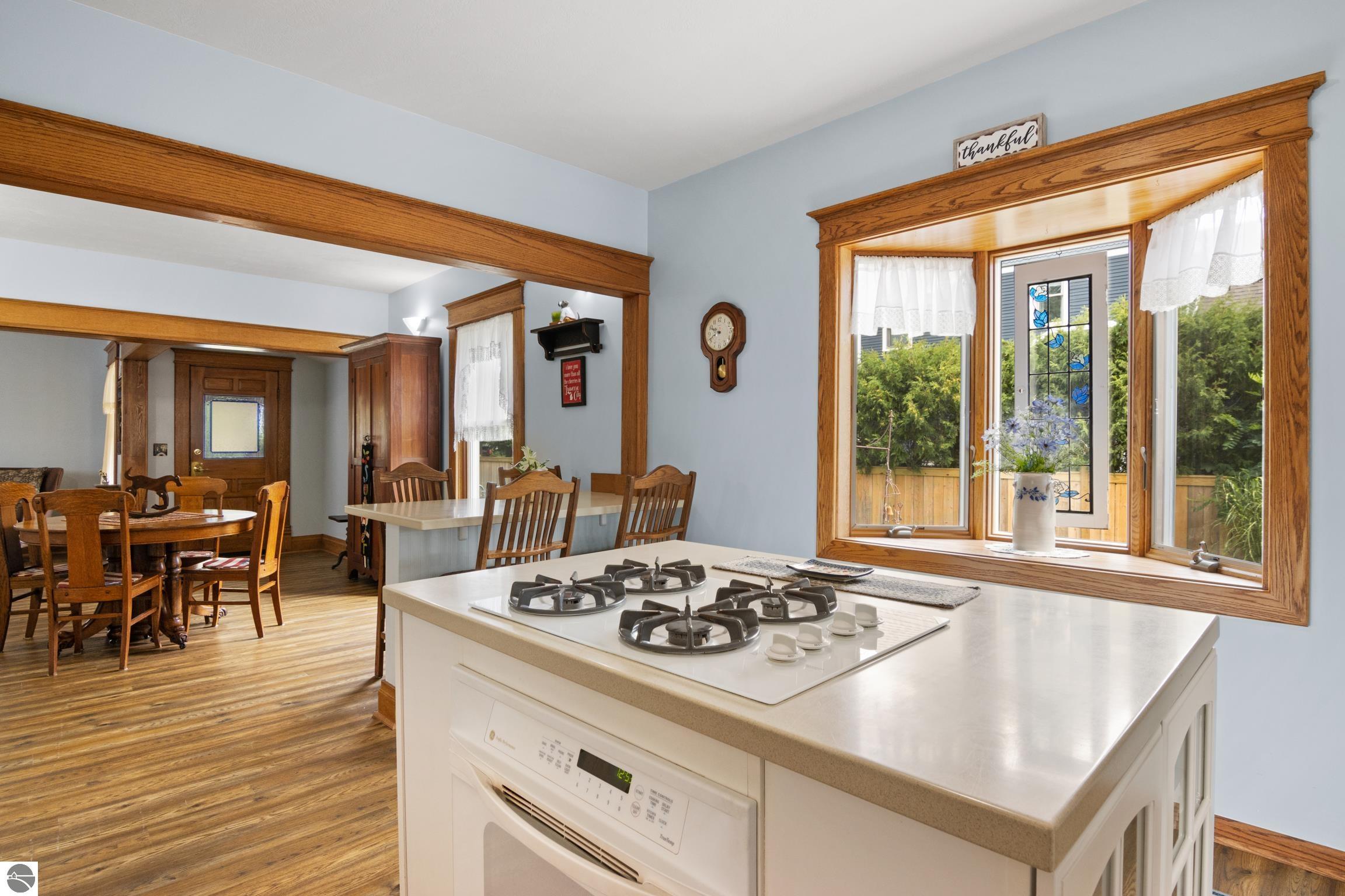 507 W 11th Street