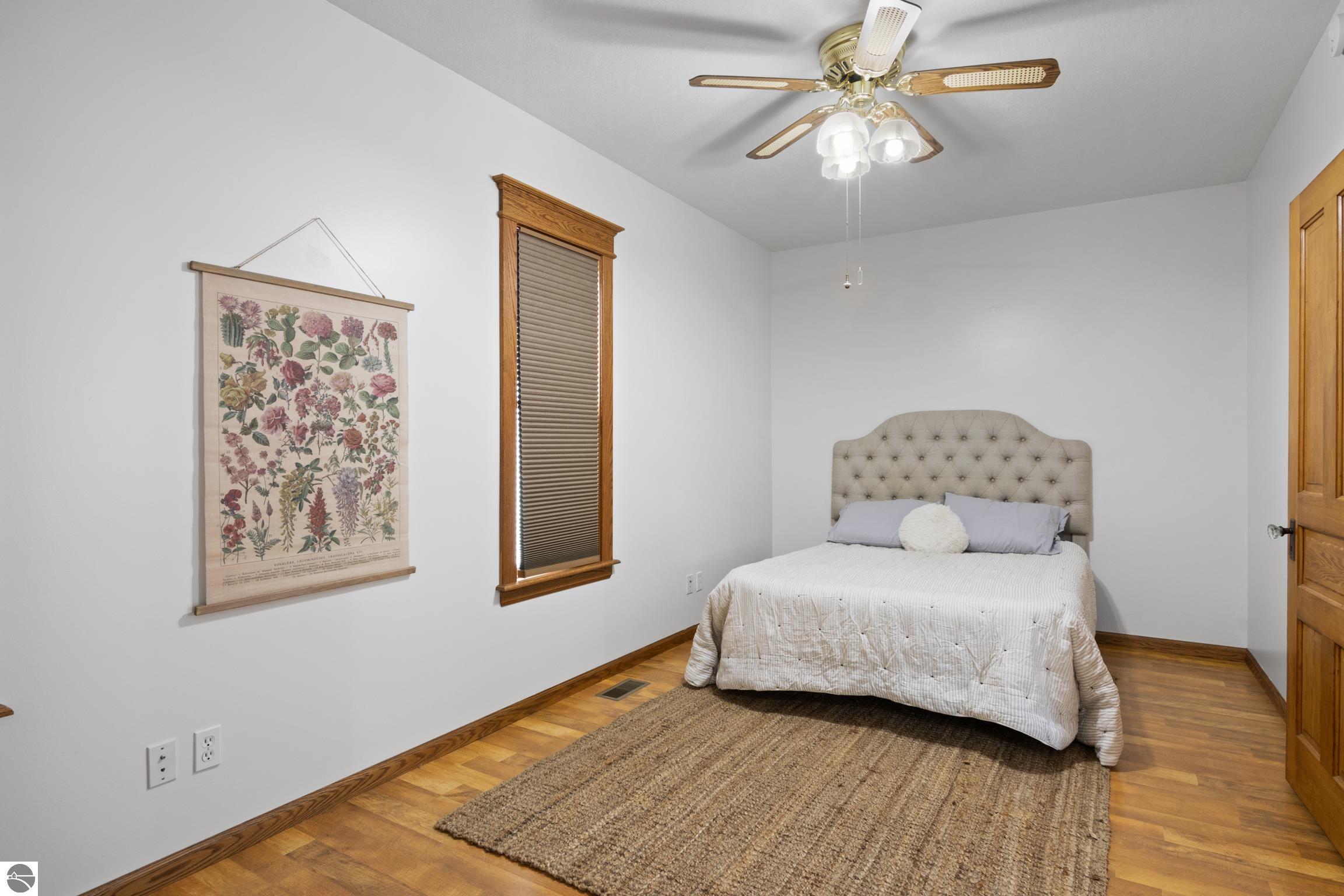 507 W 11th Street