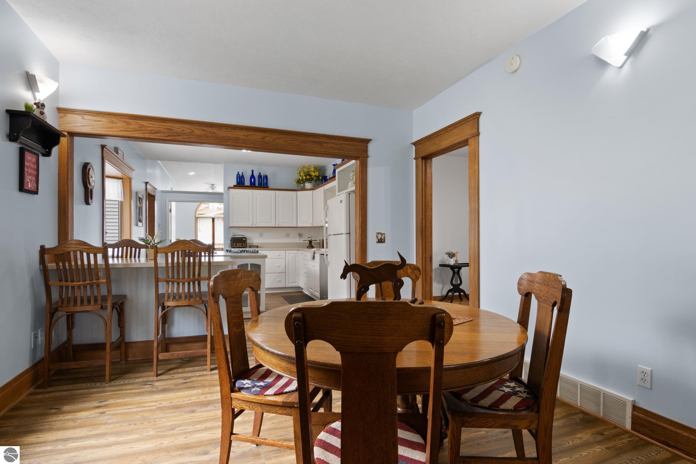 507 W 11th Street