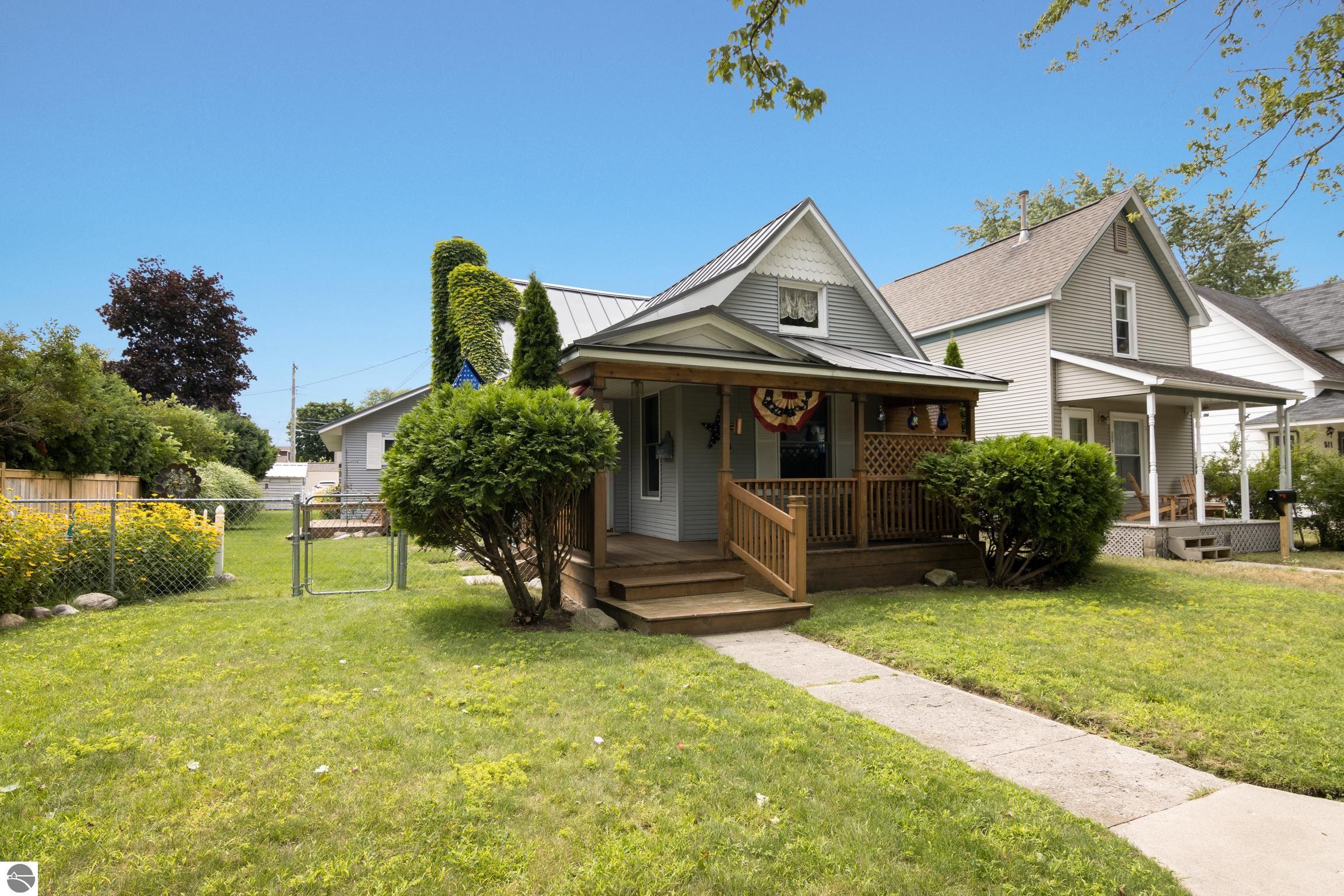 507 W 11th Street