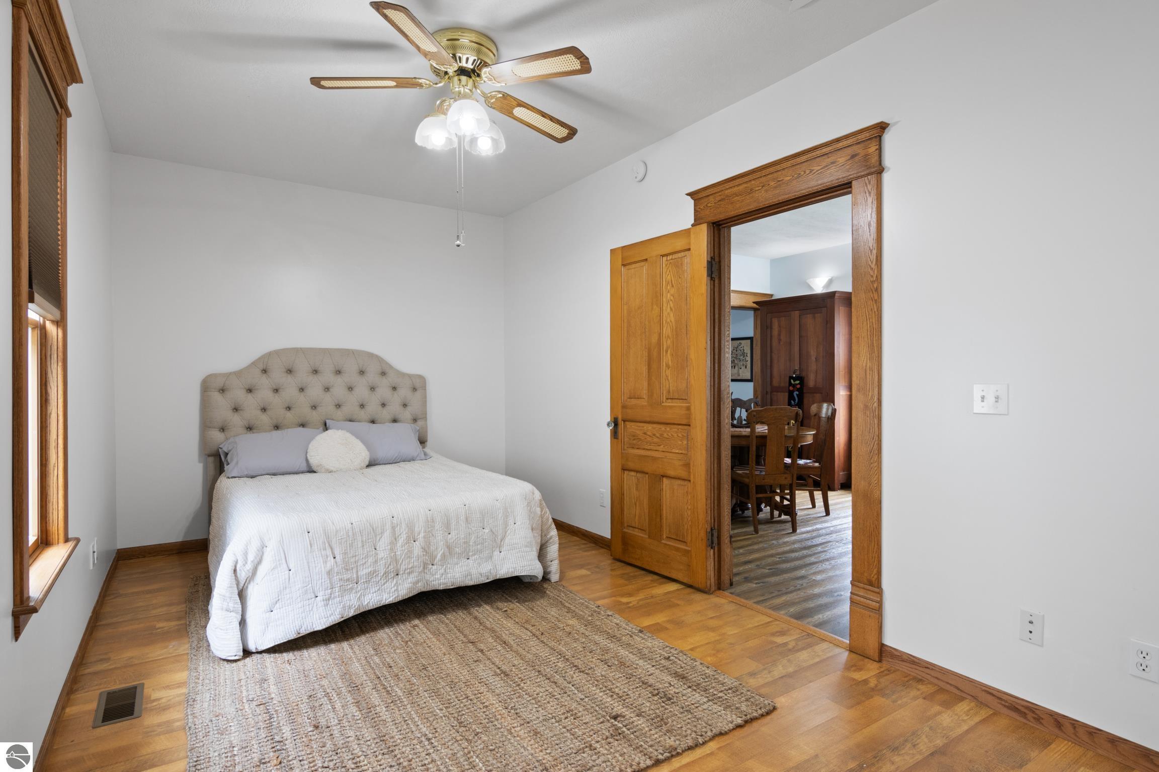 507 W 11th Street