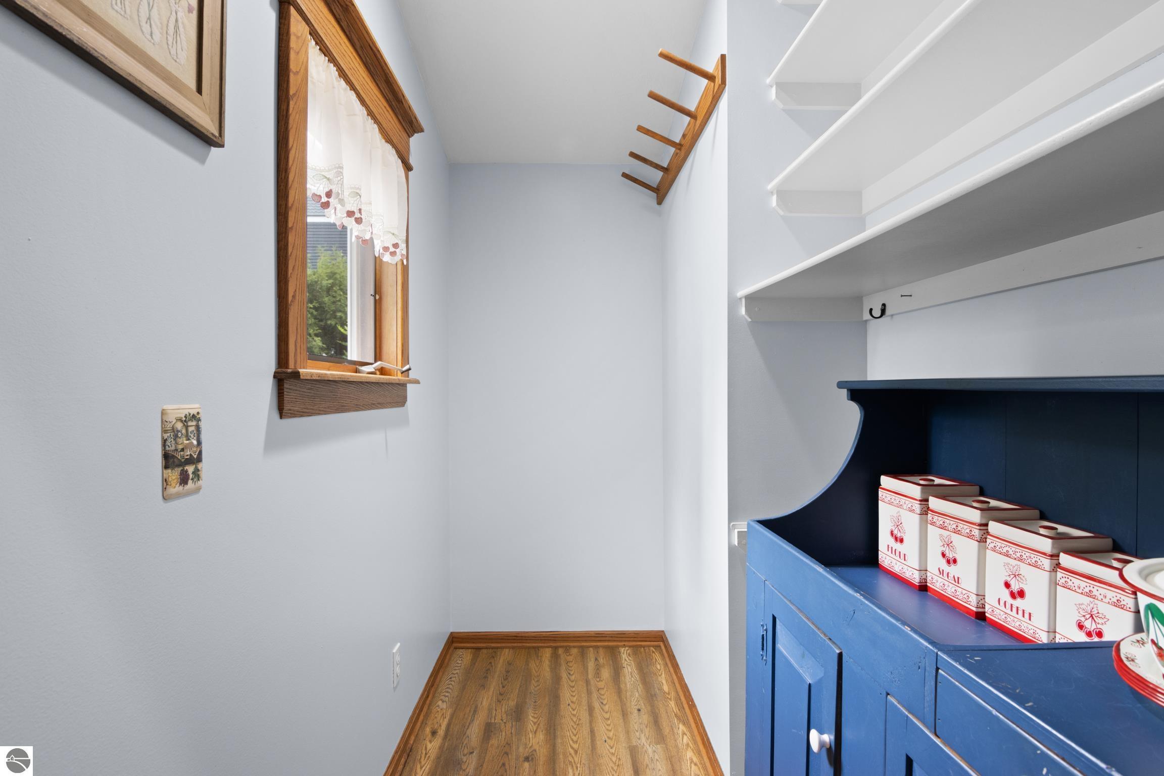 507 W 11th Street