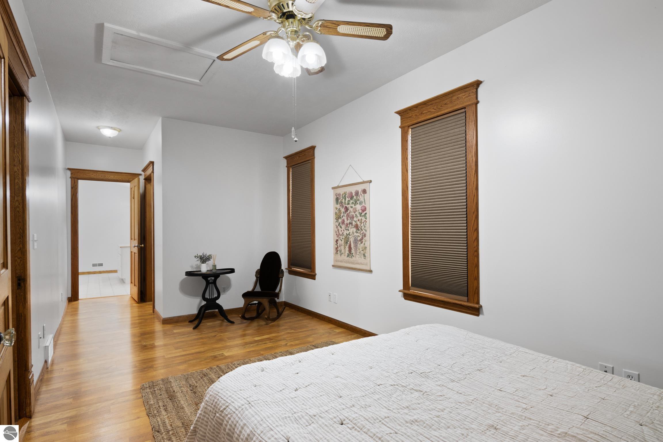 507 W 11th Street