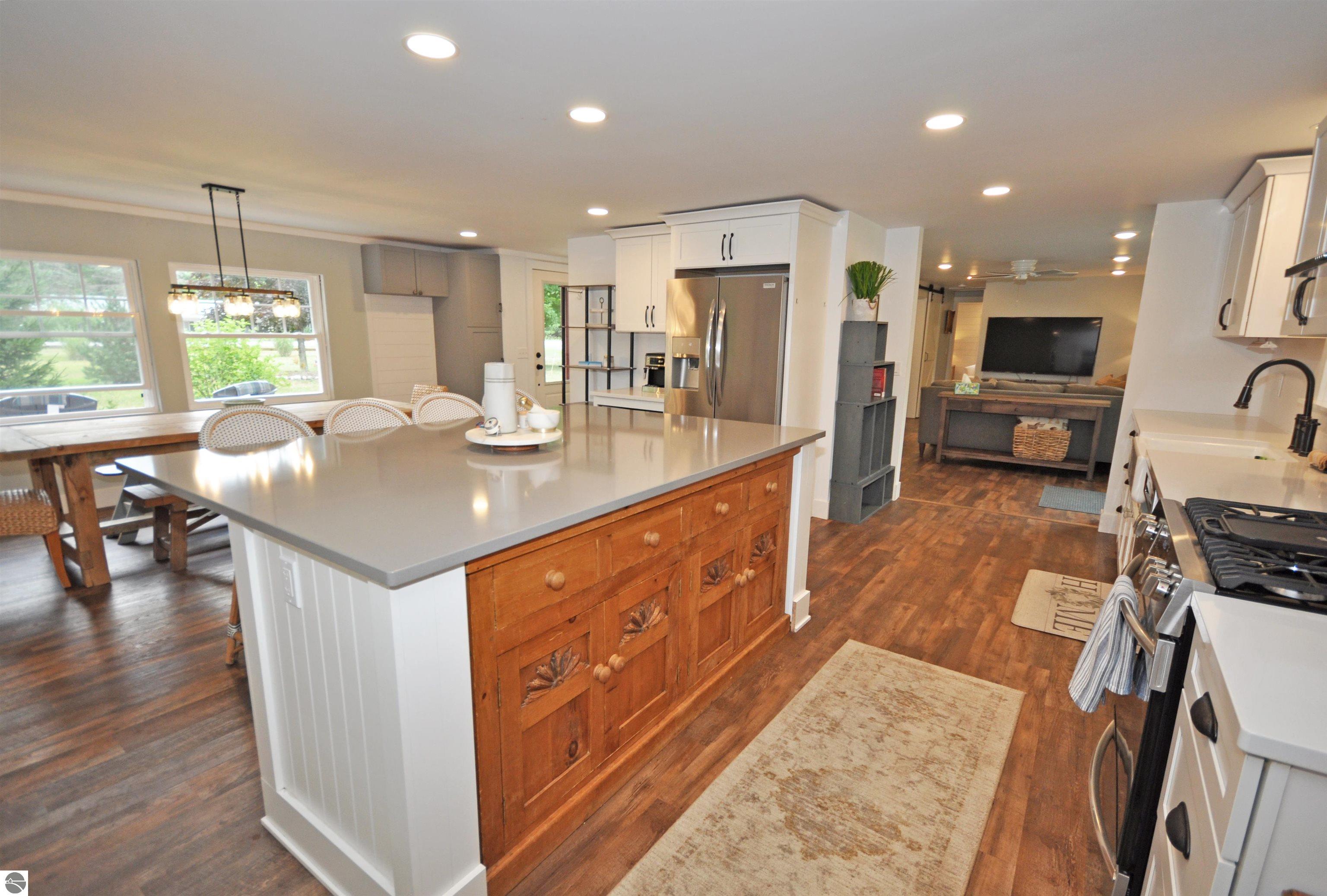 7076 S Dunns Farm Road