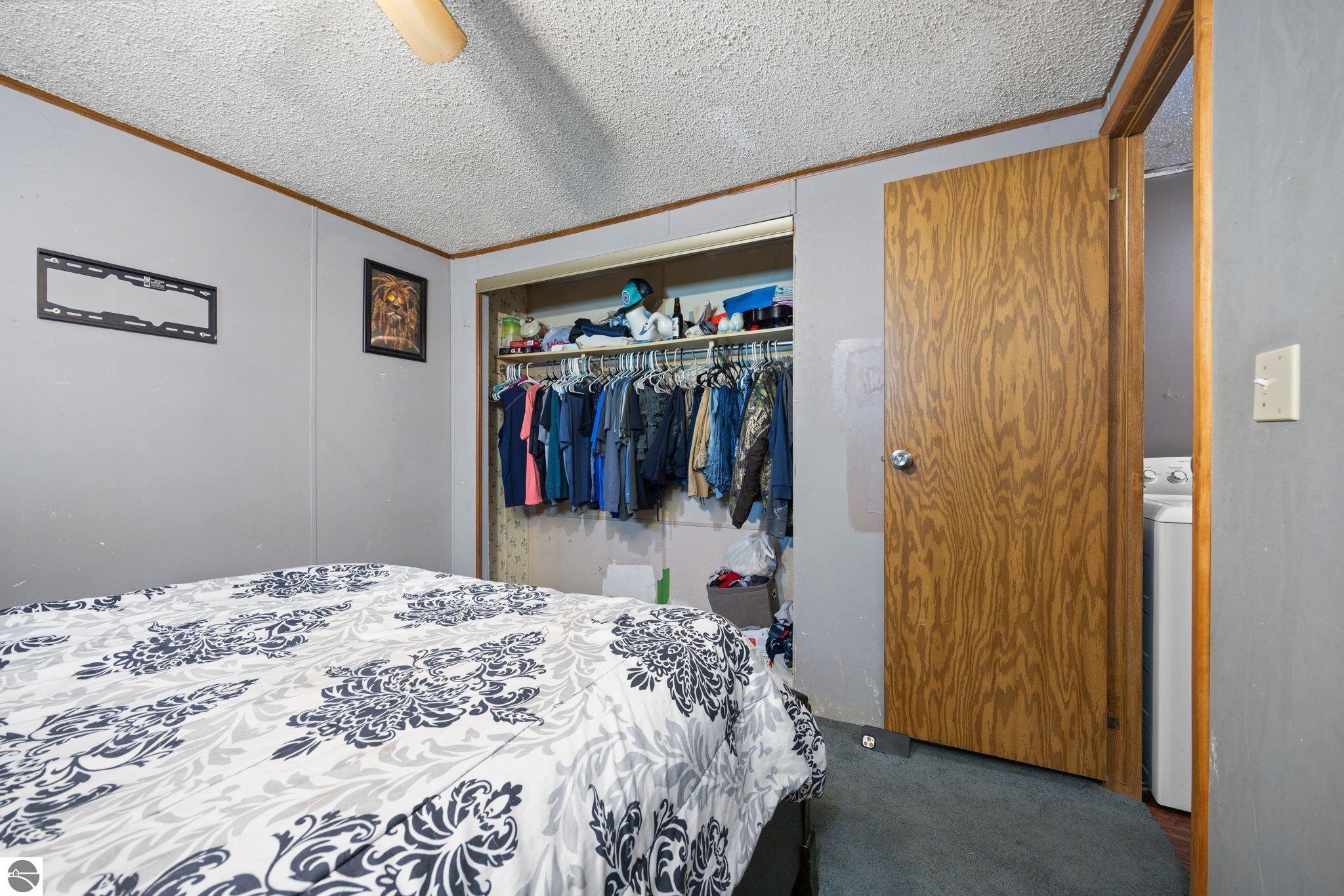4105 Wetzel Lake Road