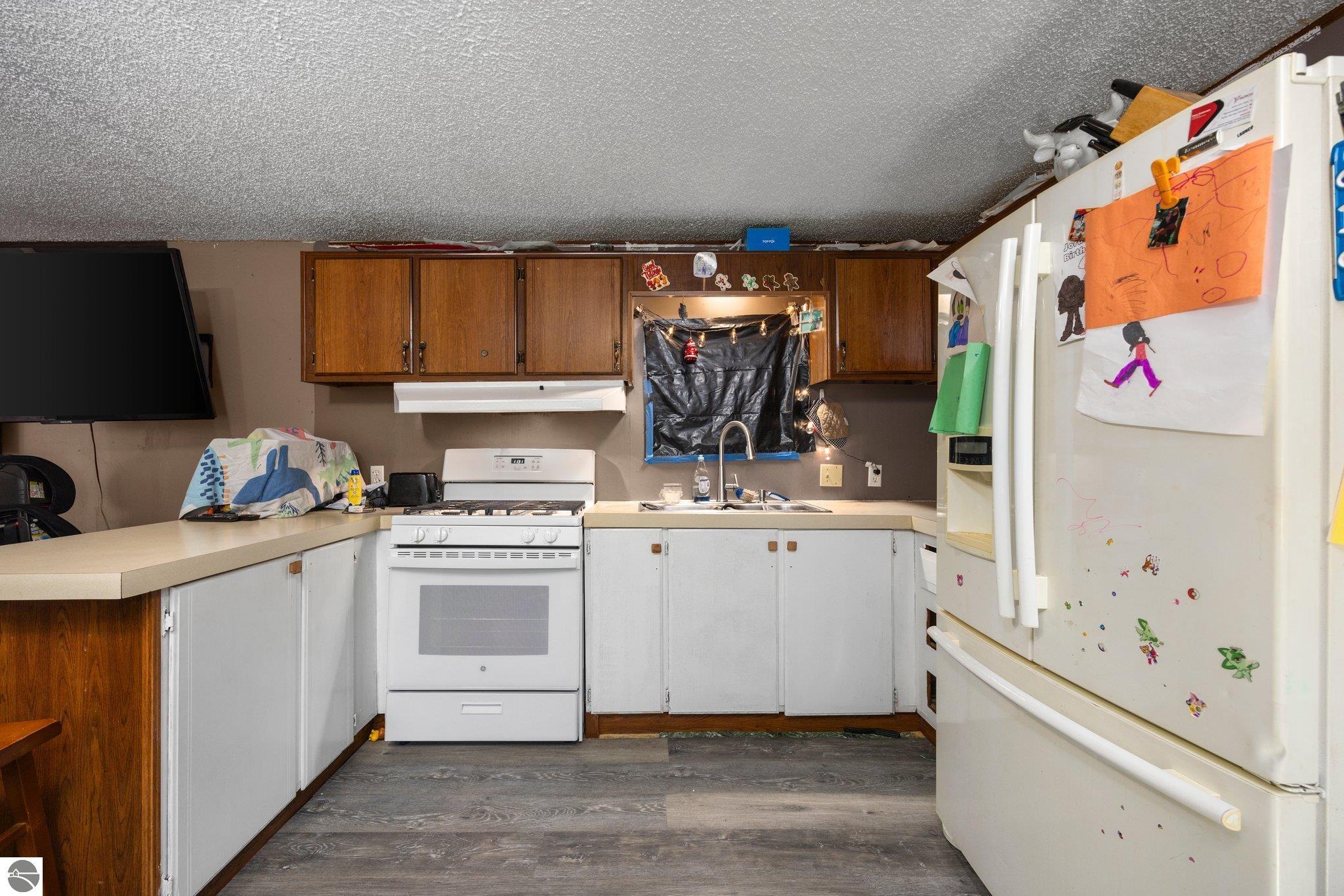 4105 Wetzel Lake Road