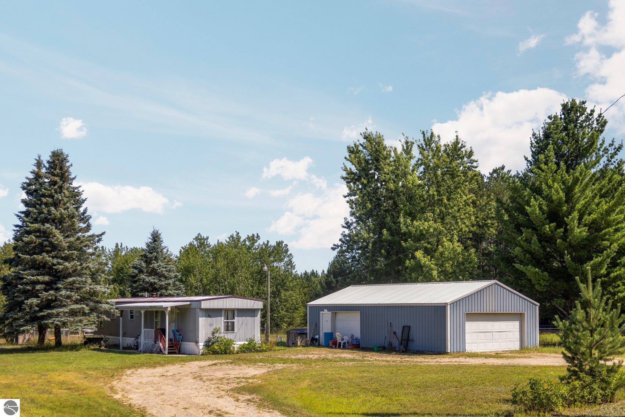 4105 Wetzel Lake Road