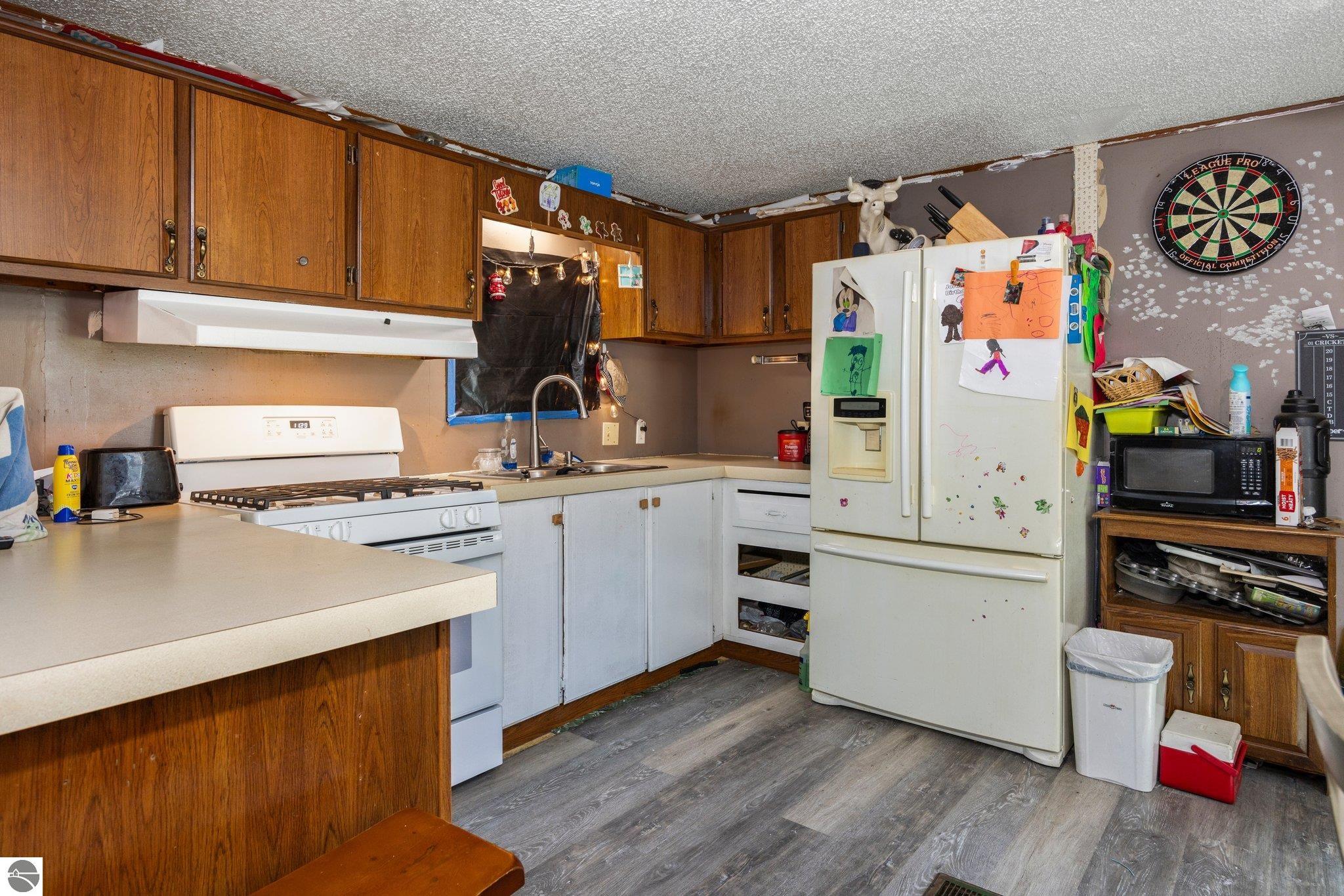 4105 Wetzel Lake Road