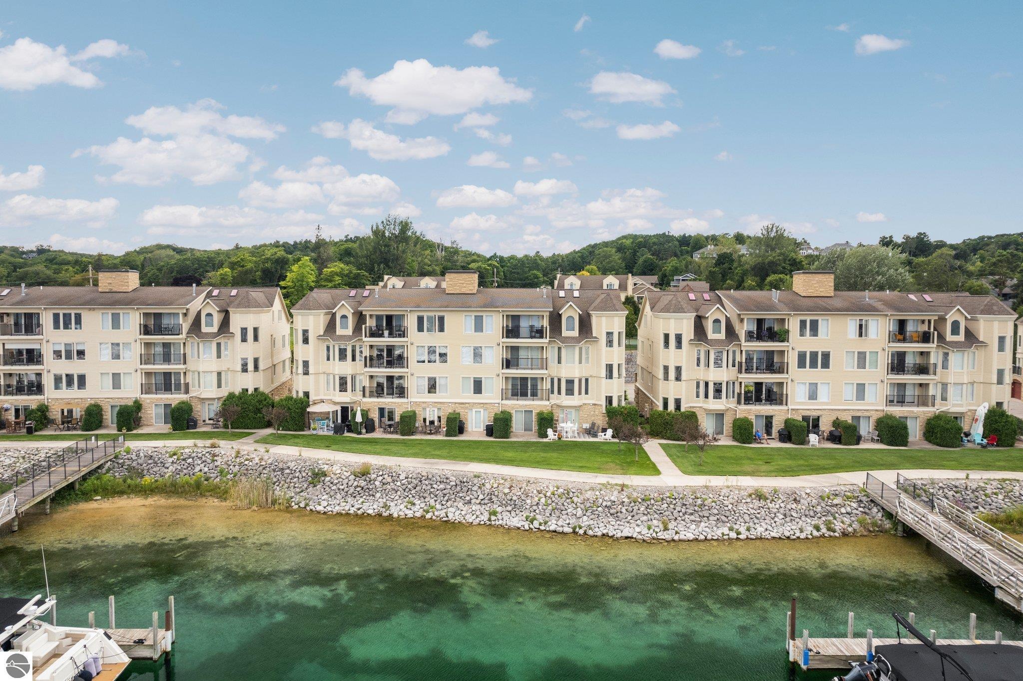710 N Dockside Circle # 3 Unit: F-3