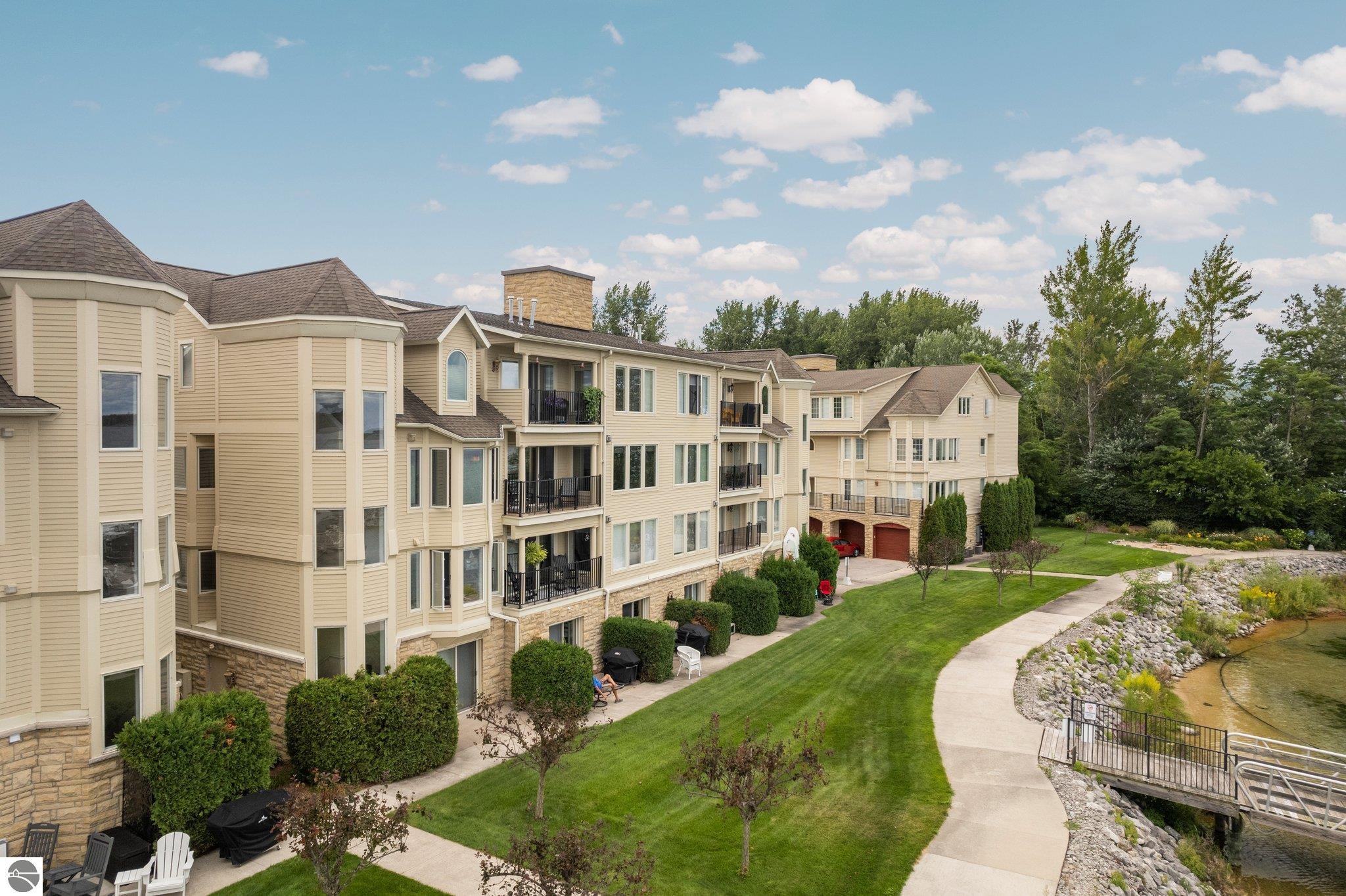 710 N Dockside Circle # 3 Unit: F-3