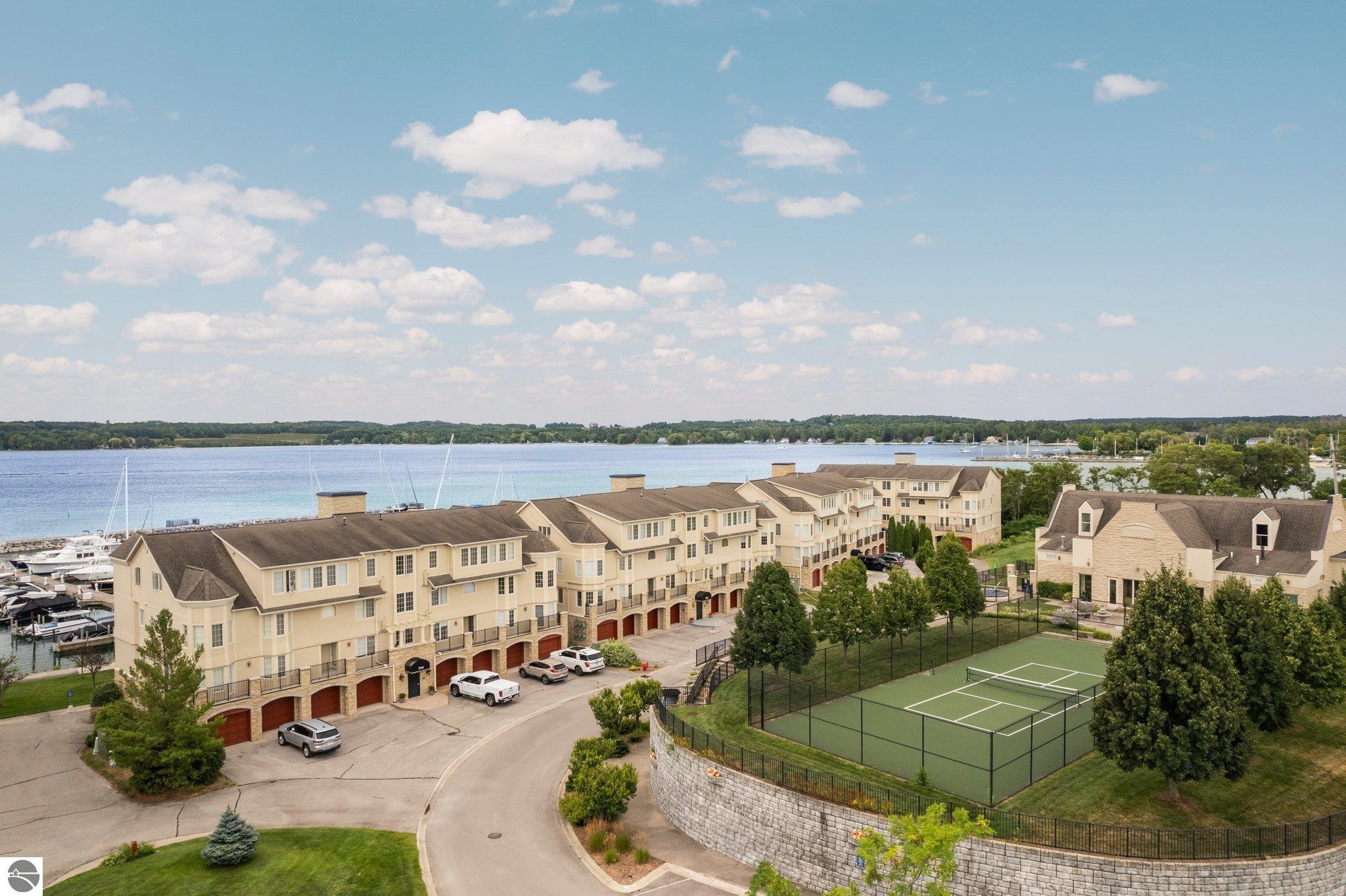 710 N Dockside Circle # 3 Unit: F-3