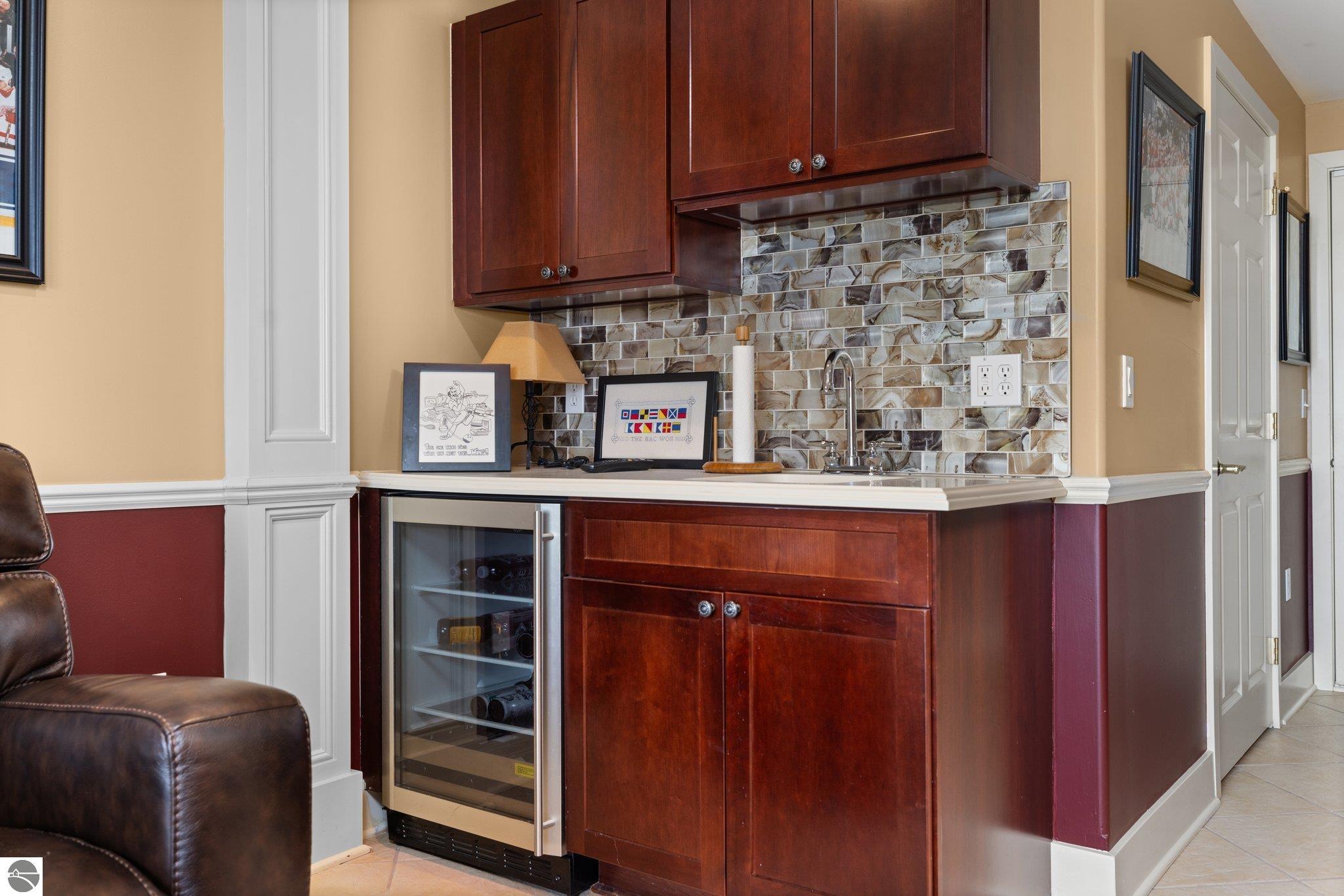 710 N Dockside Circle # 3 Unit: F-3