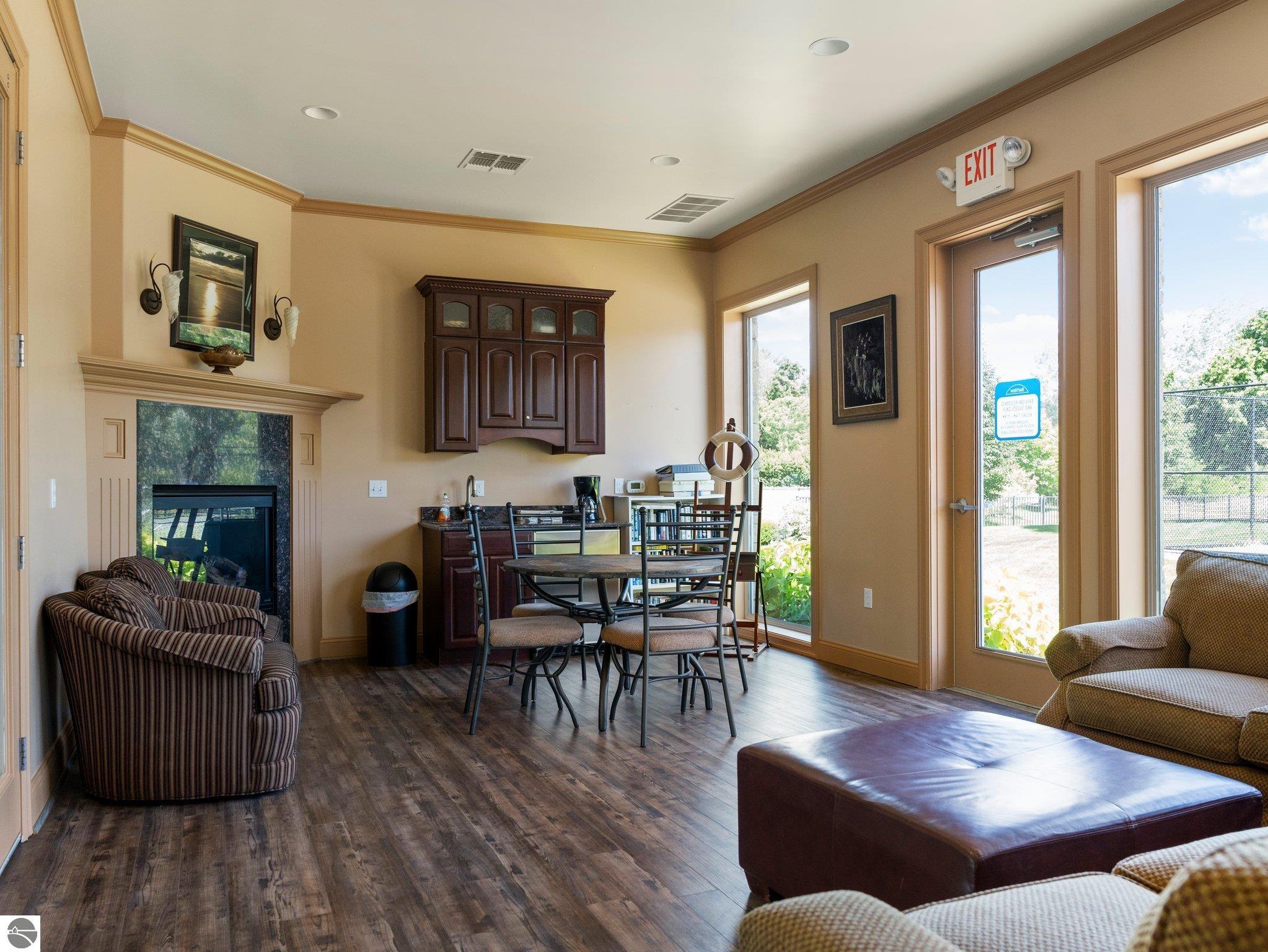710 N Dockside Circle # 3 Unit: F-3