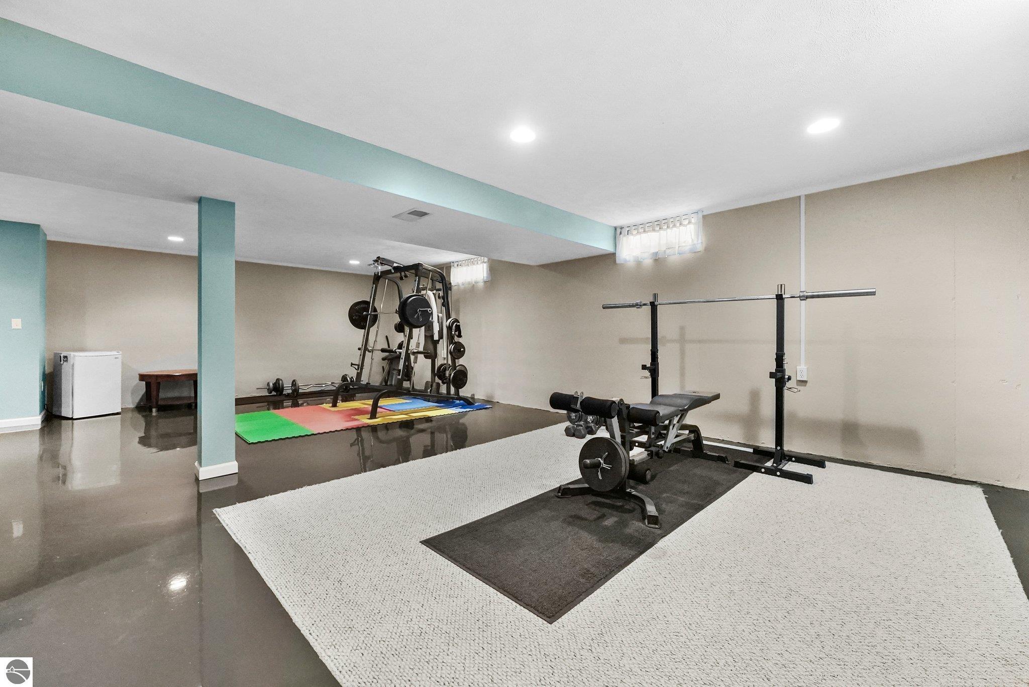 8860 Horizon Drive