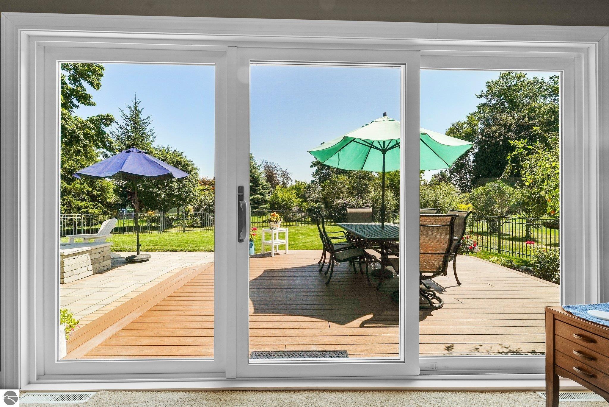 8860 Horizon Drive