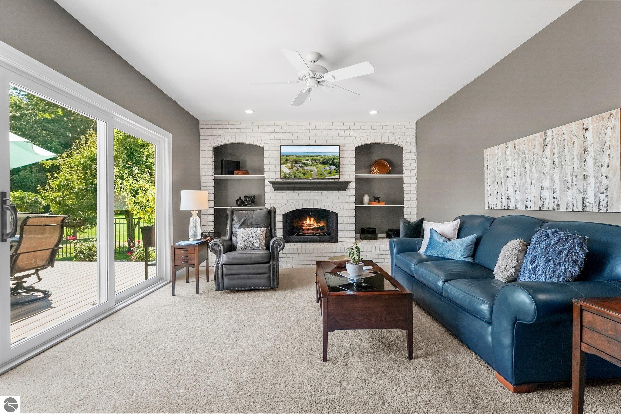 8860 Horizon Drive