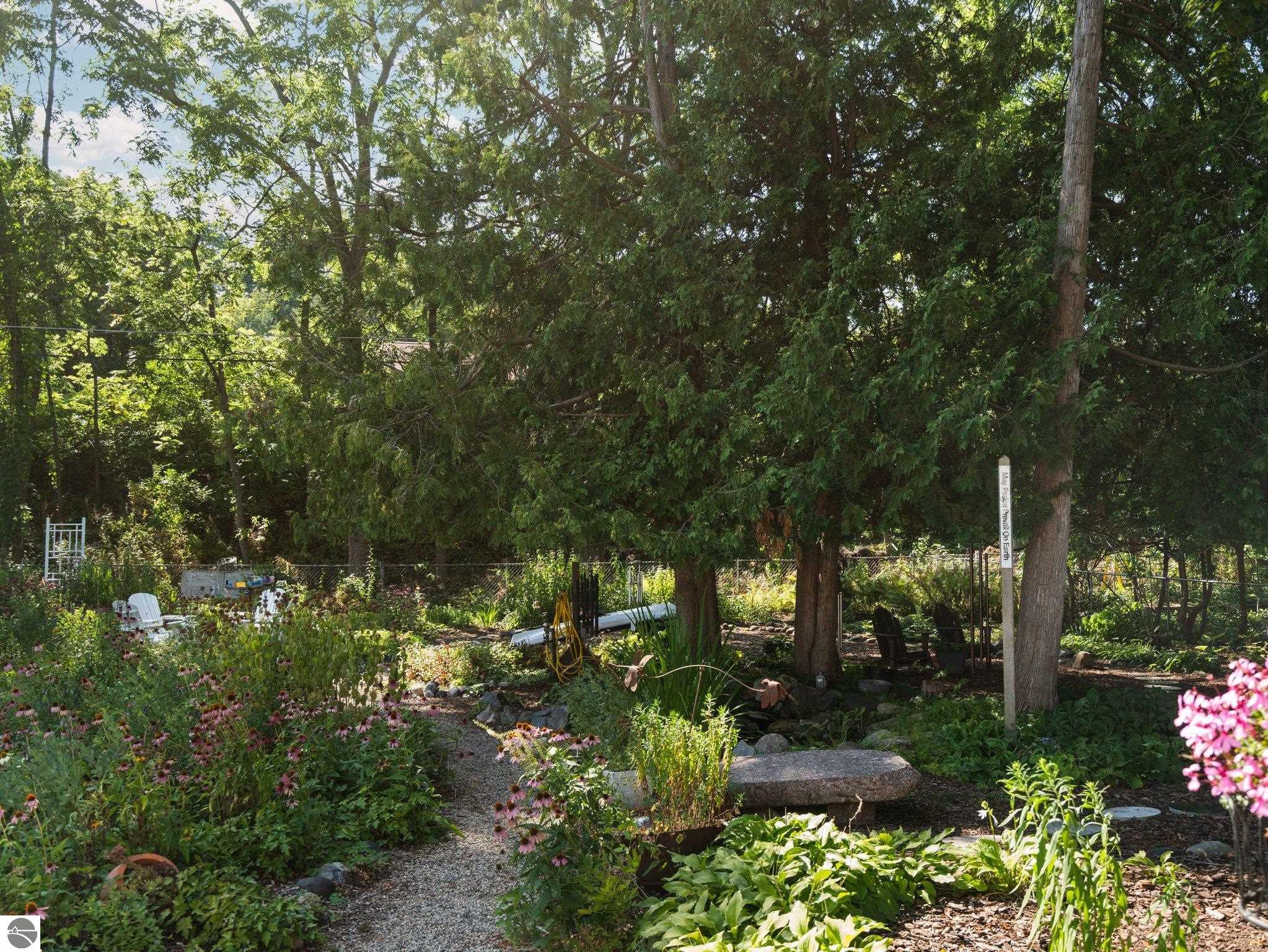 119 N Madison