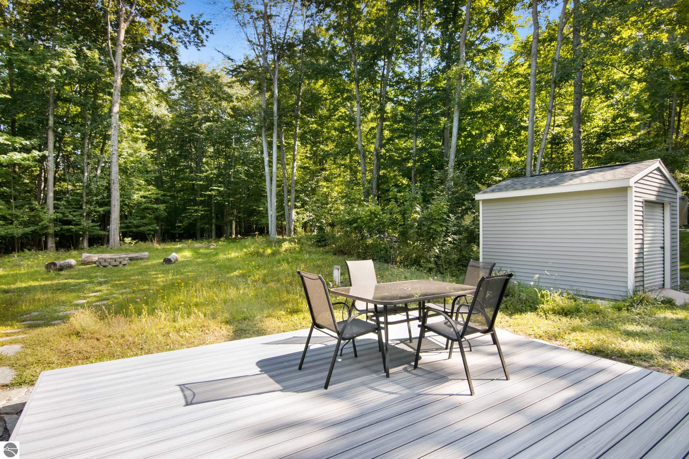 624 N South Long Lake Road
