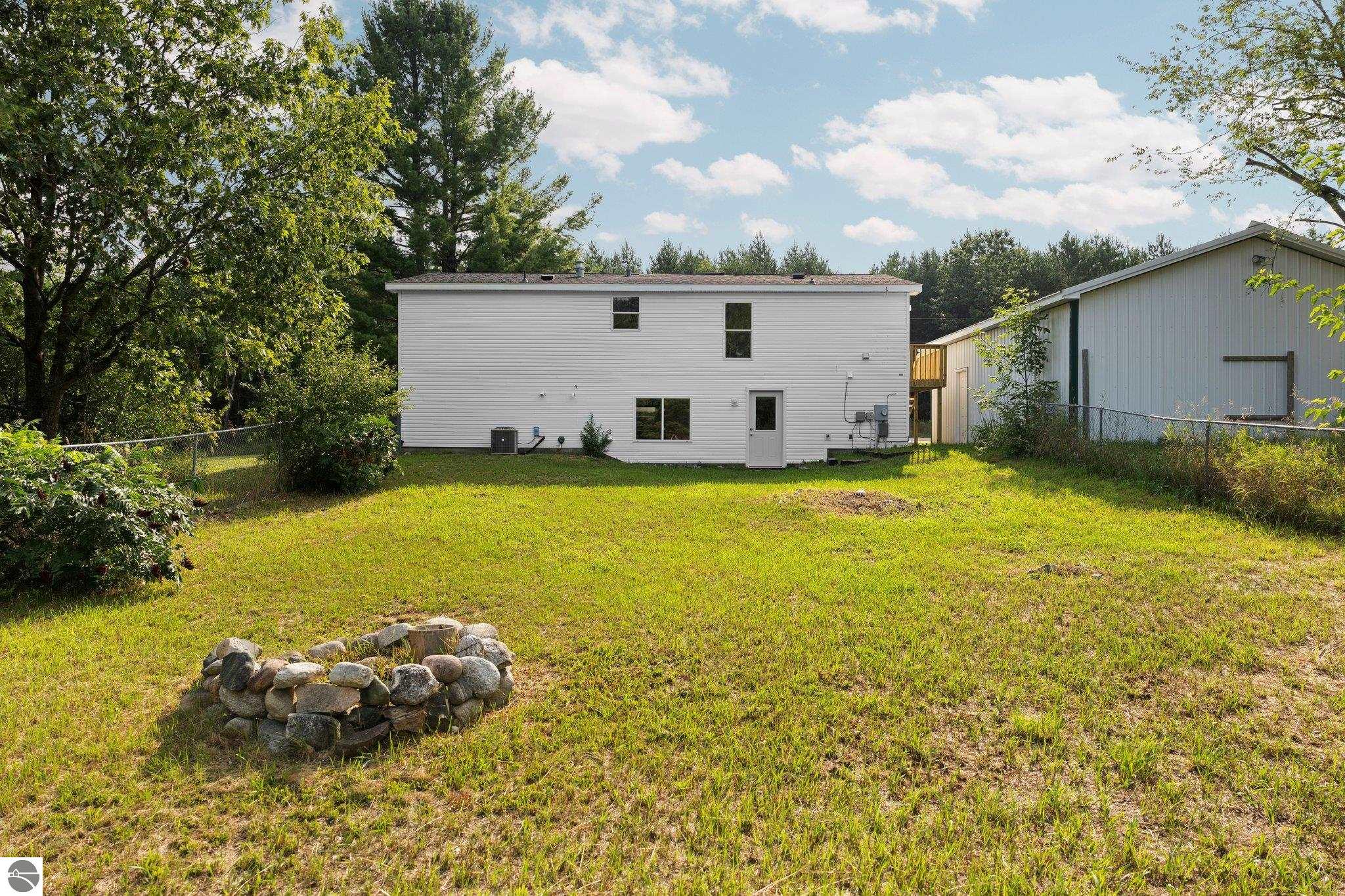 5345 Brown Bear Lane