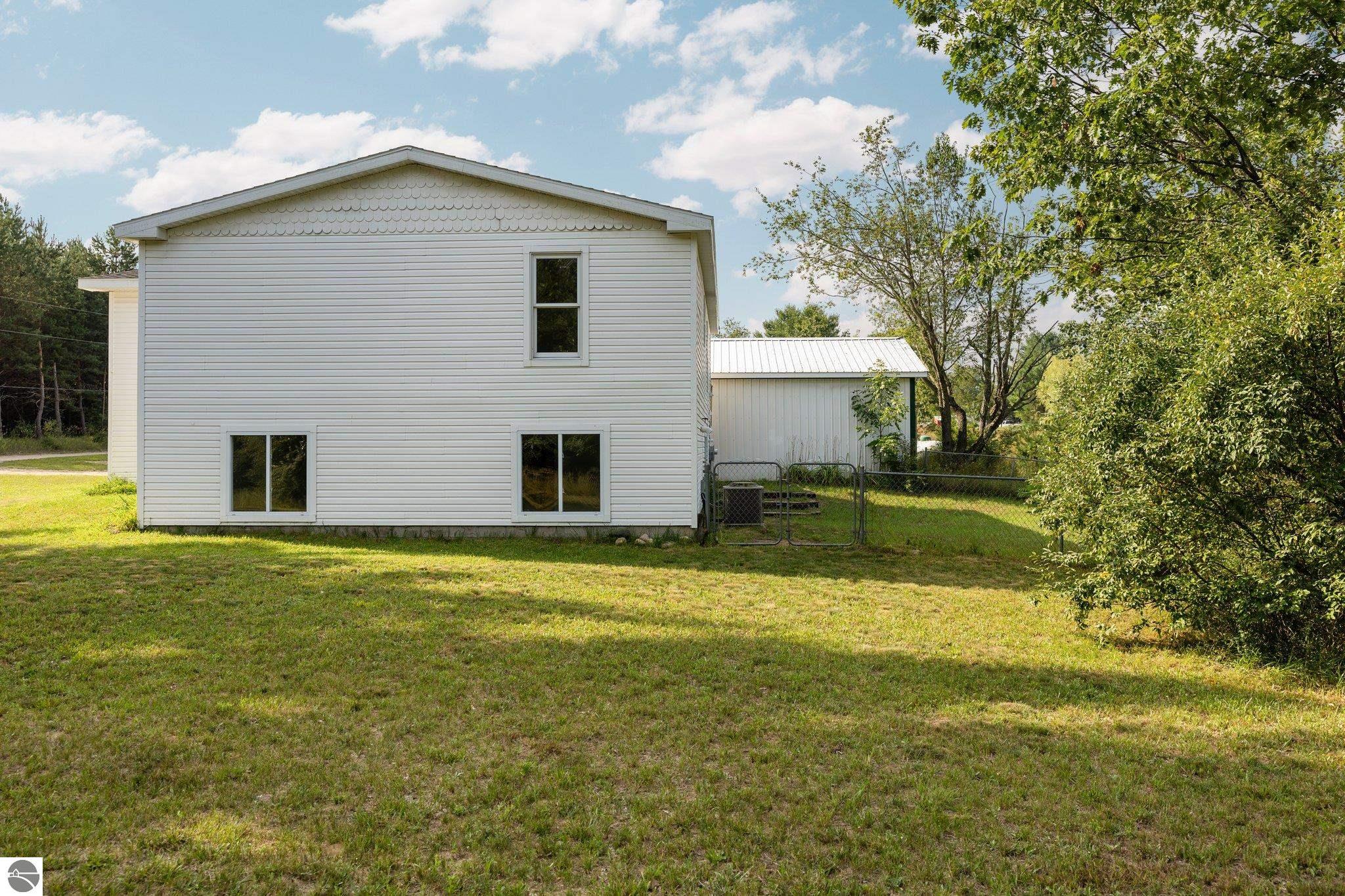 5345 Brown Bear Lane