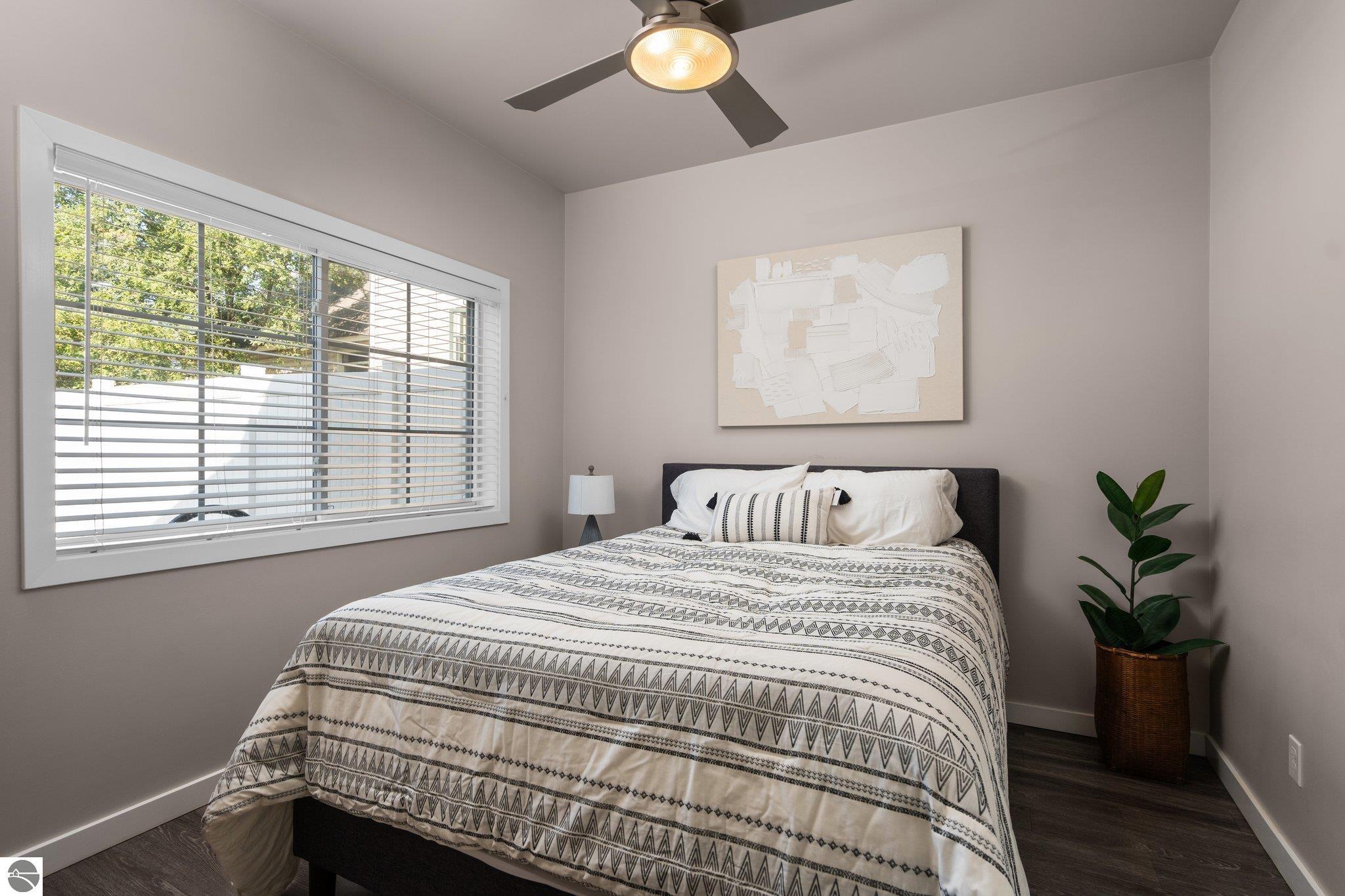 619 E Eighth Street # 1