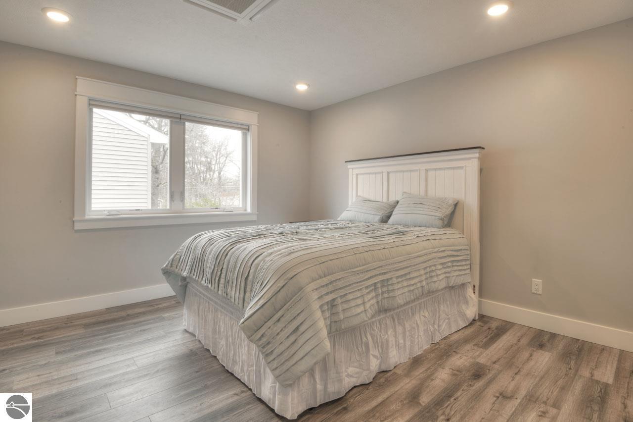 1145 E Eighth Street # 10