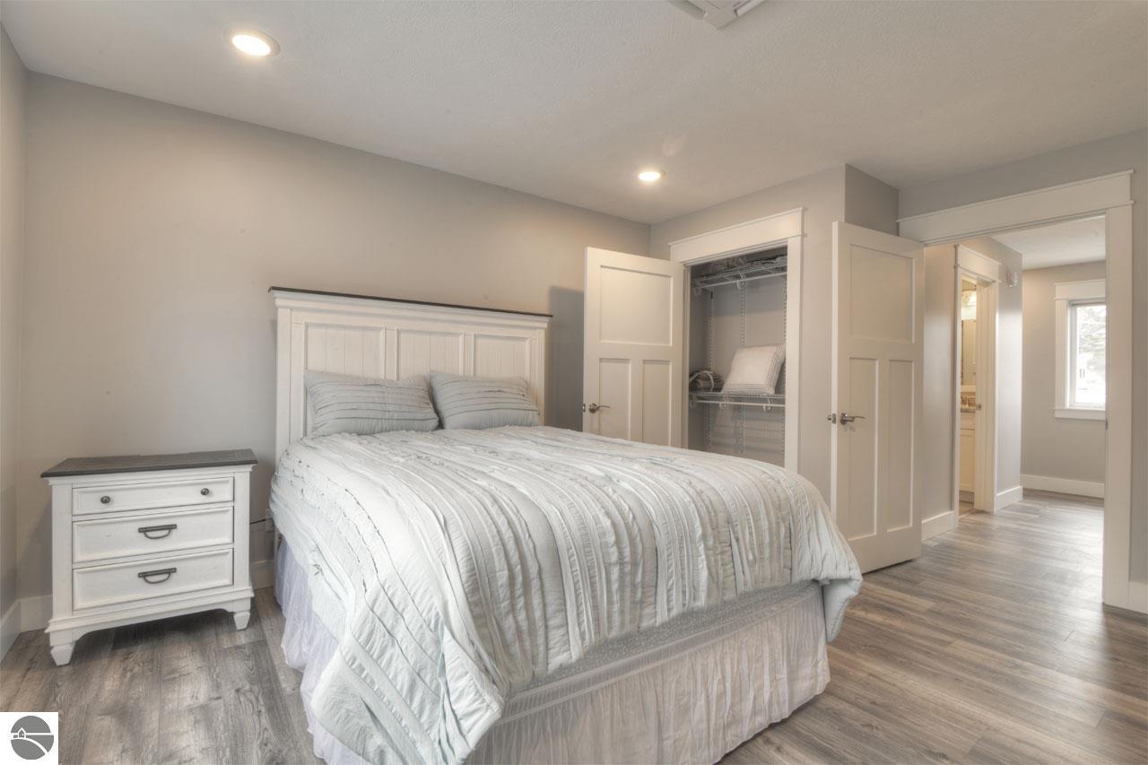 1145 E Eighth Street # 10
