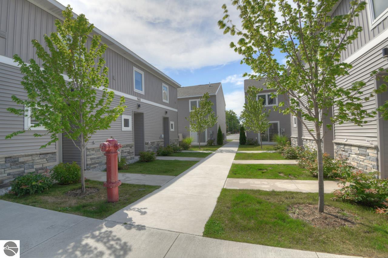 1145 E Eighth Street # 10