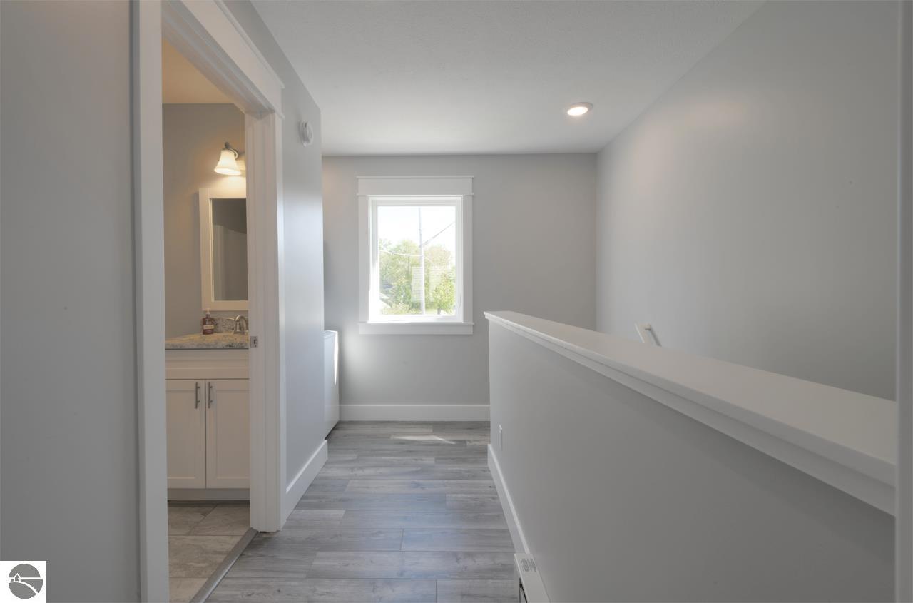 1145 E Eighth Street # 10