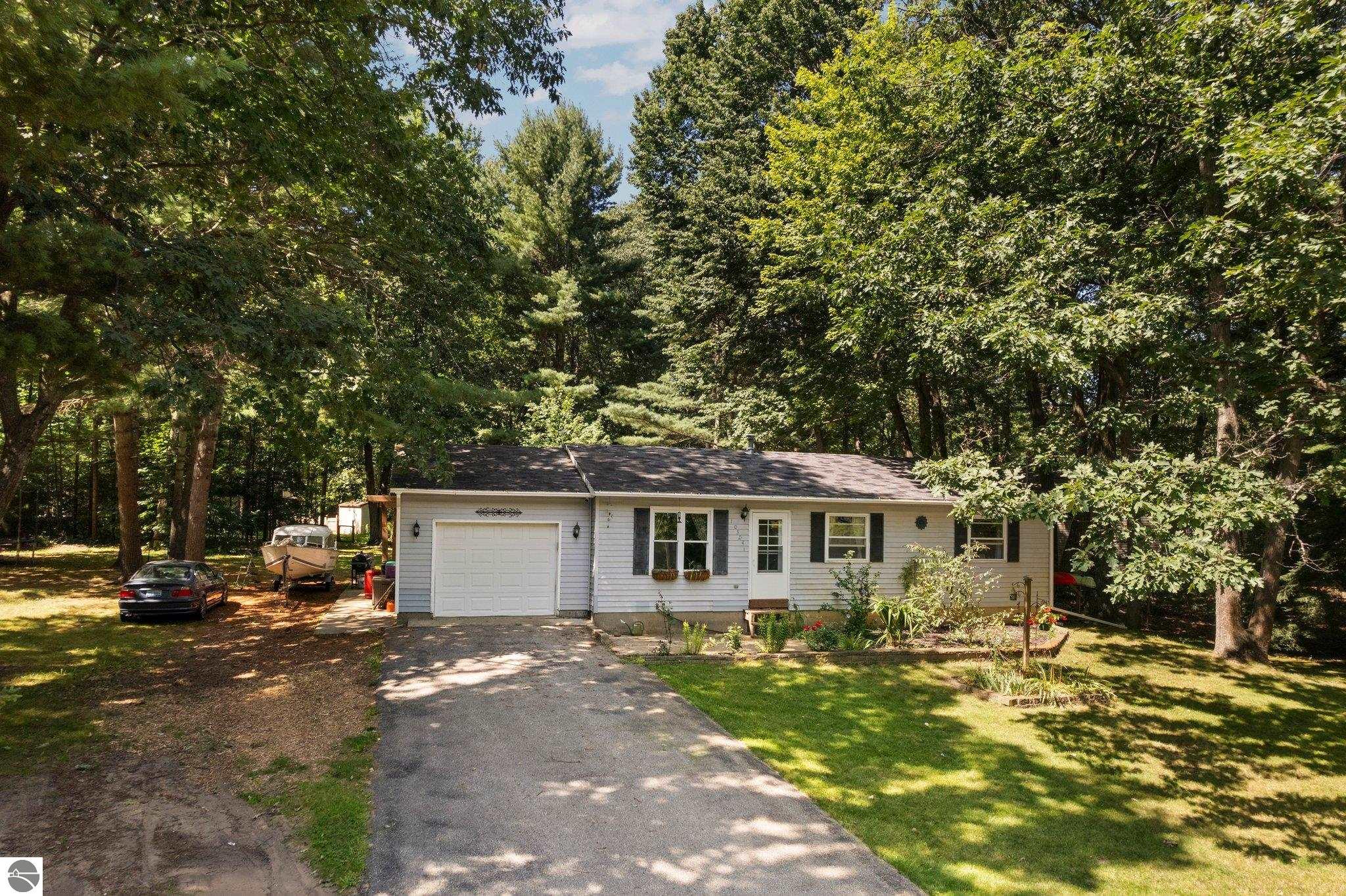 10304 Wildwood Road