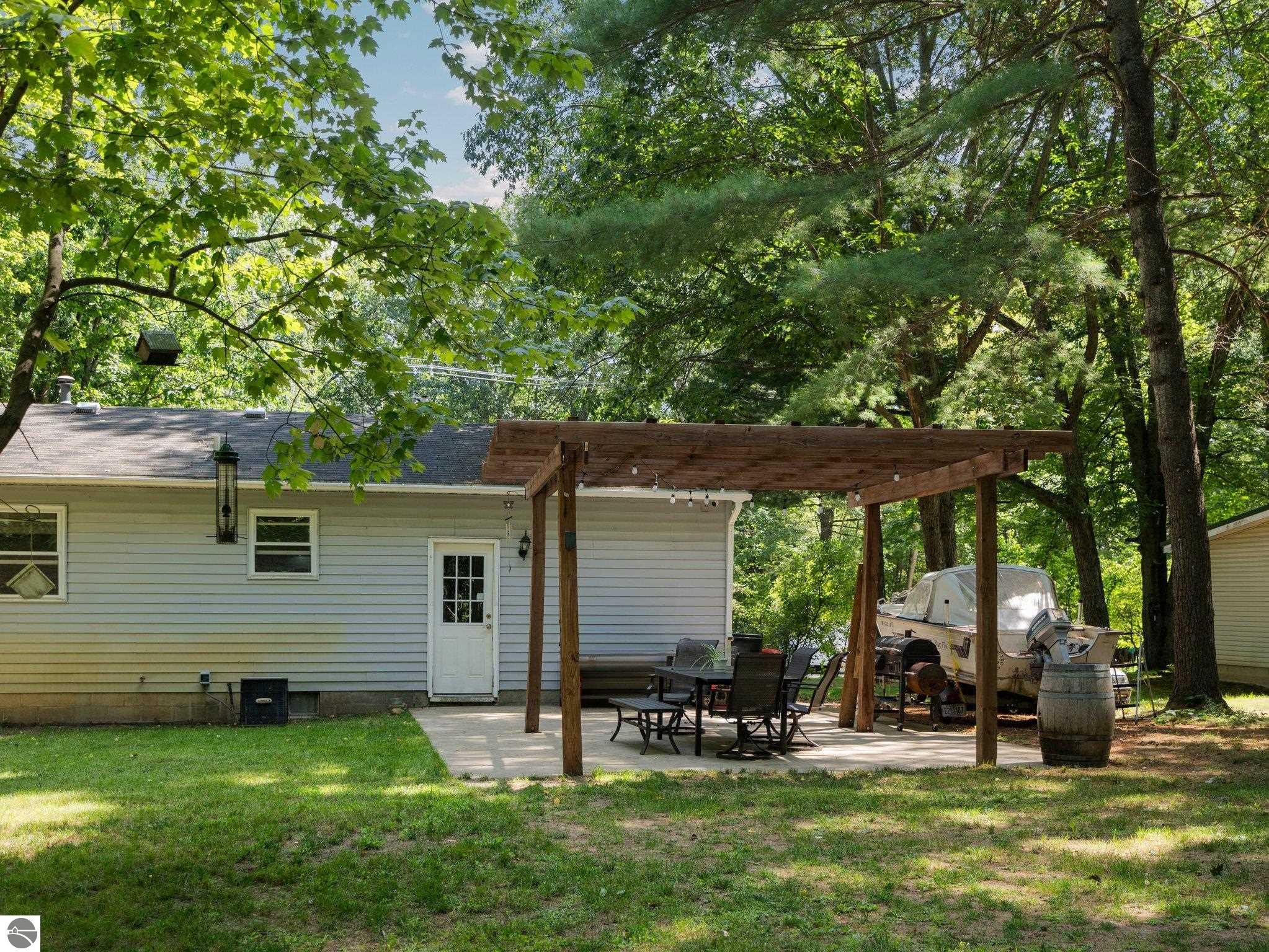 10304 Wildwood Road