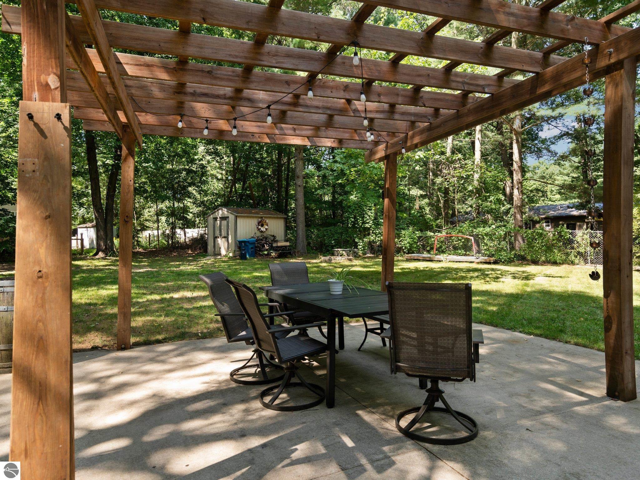 10304 Wildwood Road