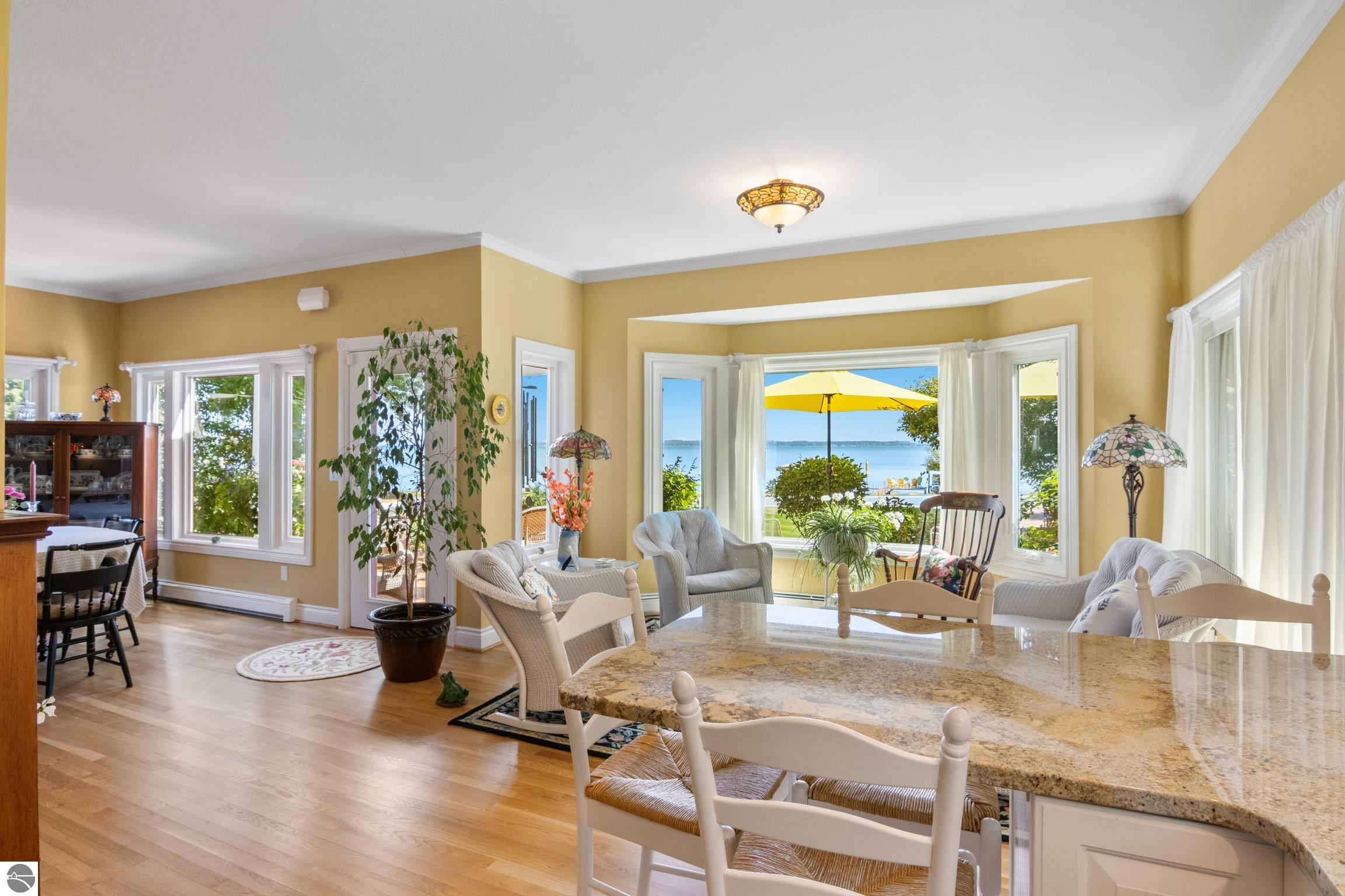 440 S East Bay Boulevard