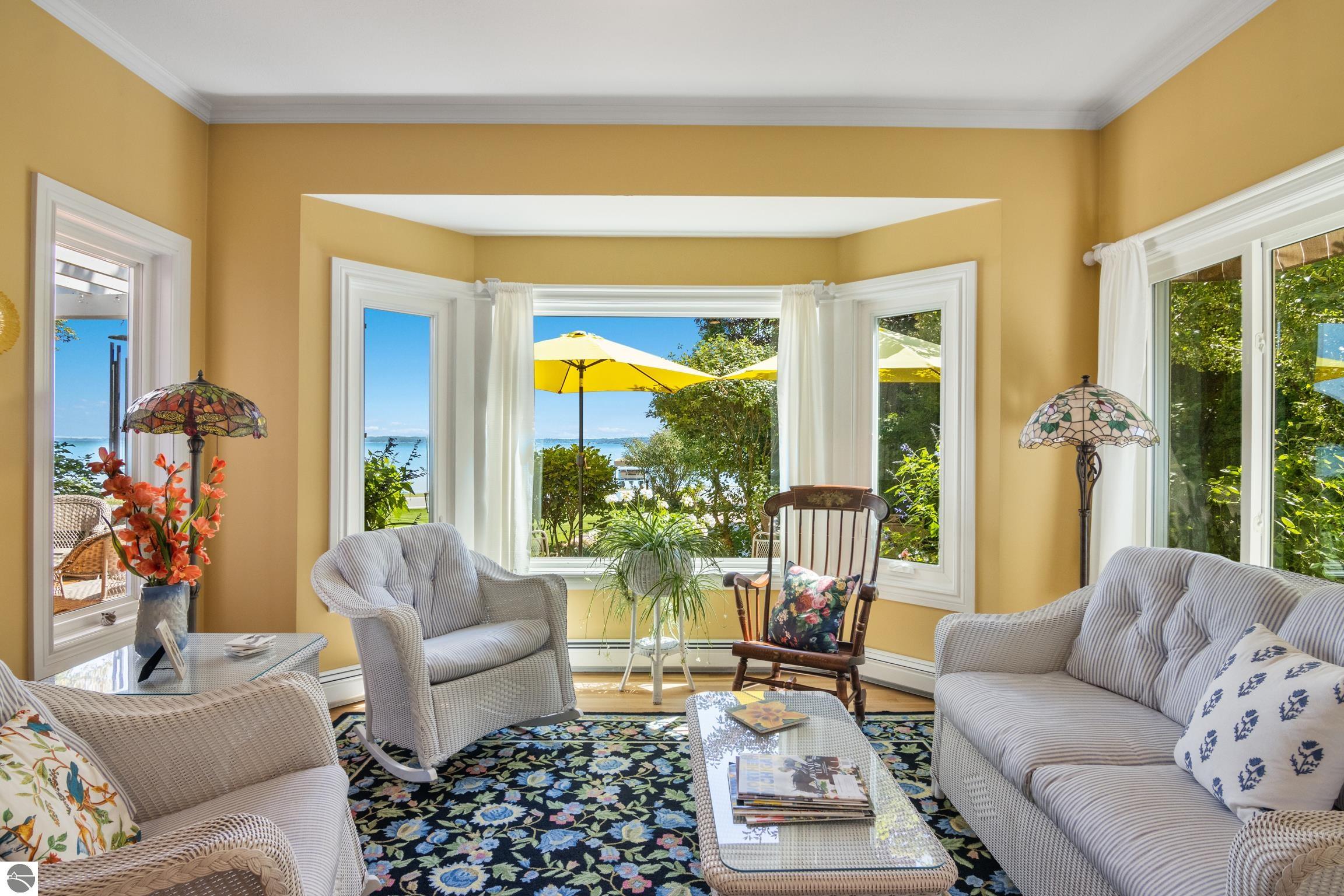 440 S East Bay Boulevard