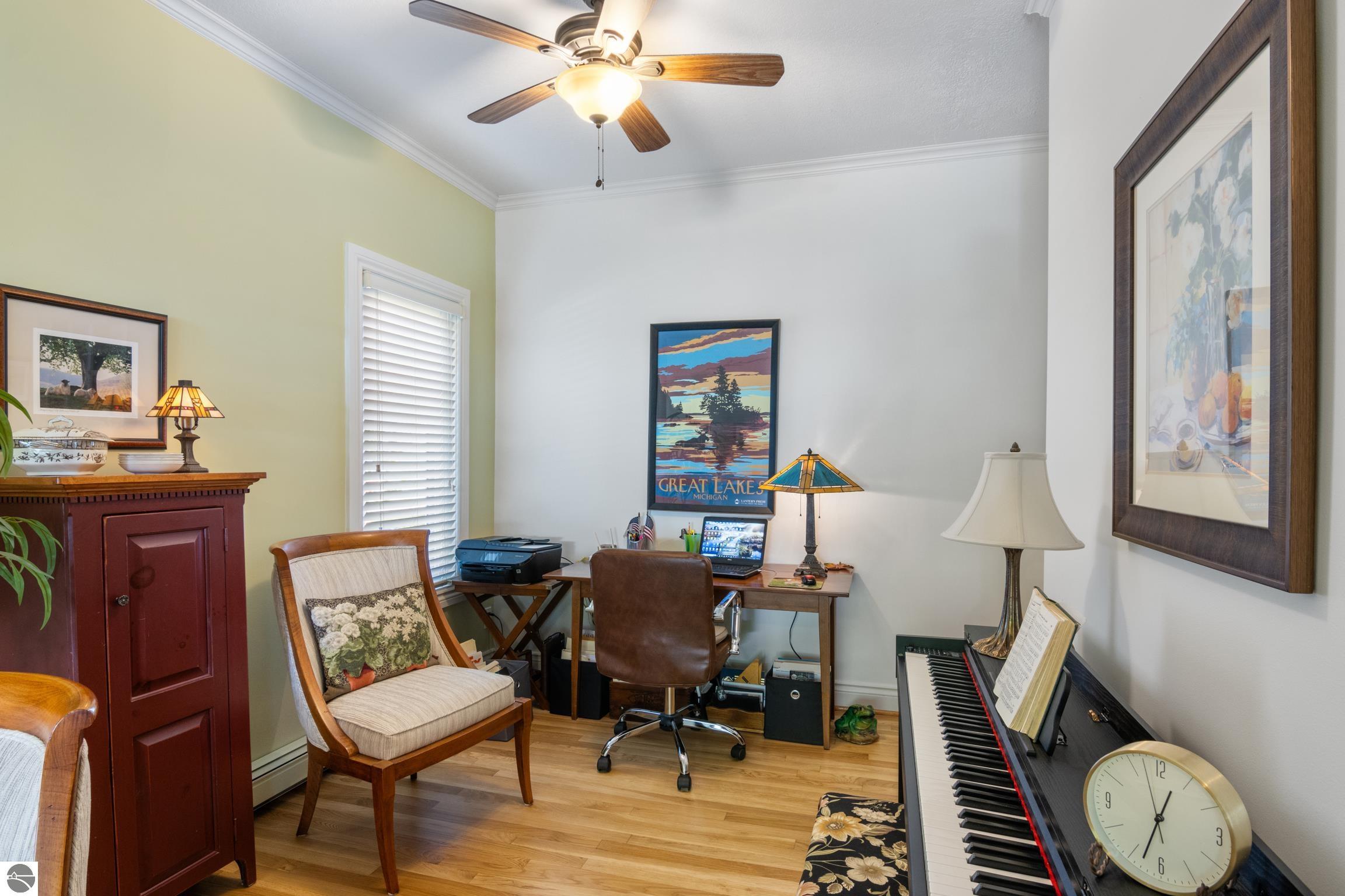 440 S East Bay Boulevard