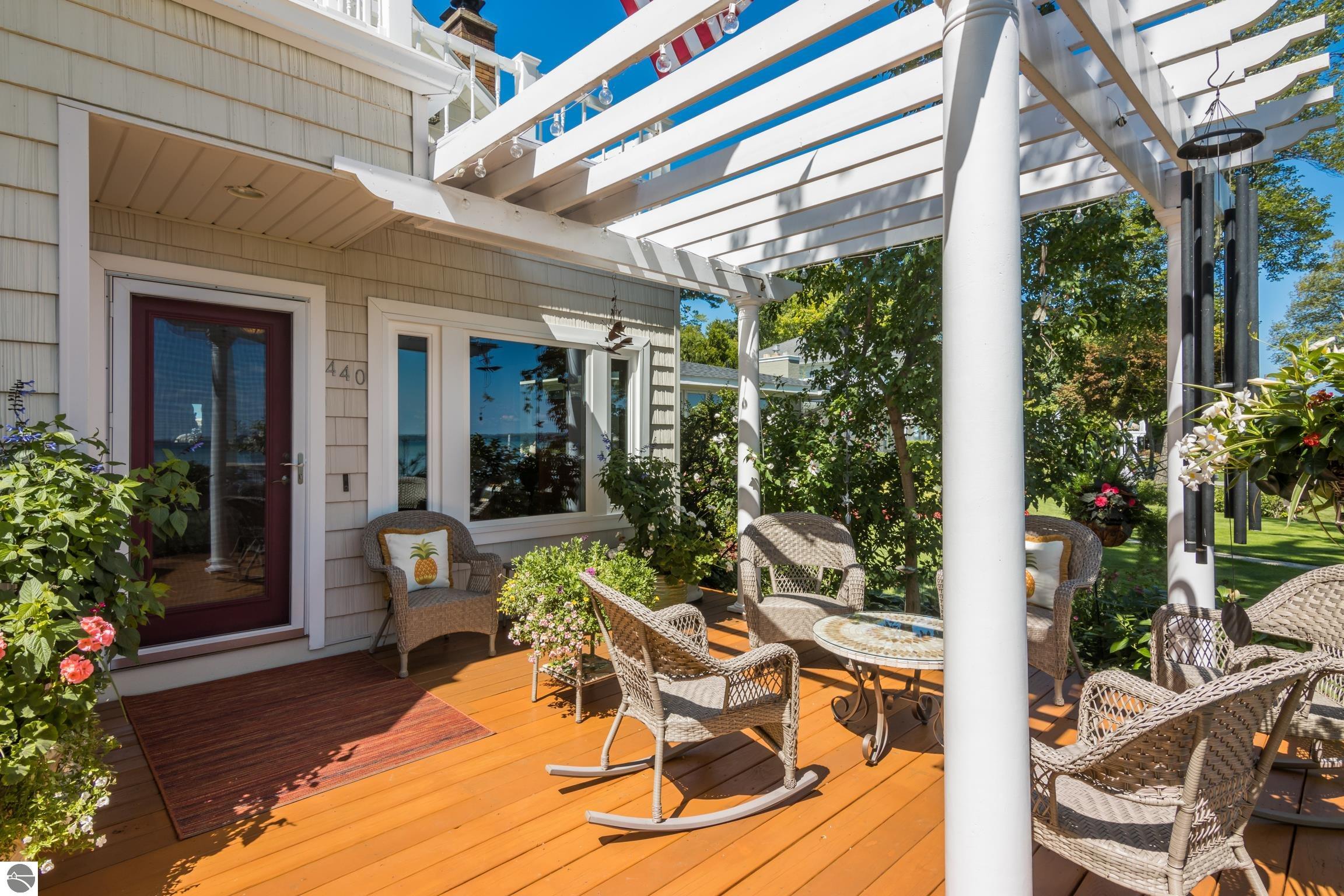 440 S East Bay Boulevard