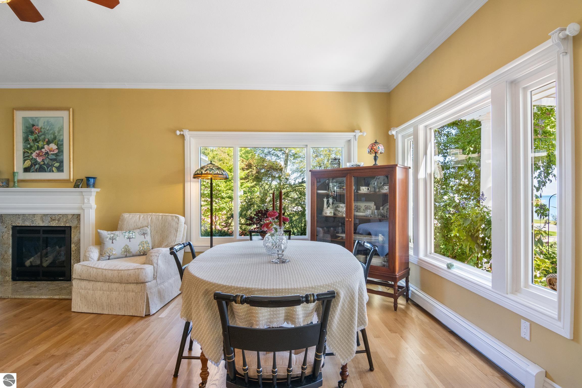 440 S East Bay Boulevard