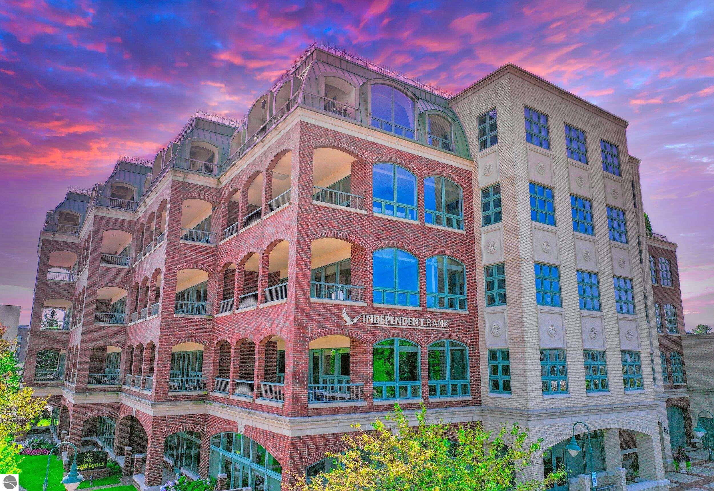 333 W Grandview Parkway # 301