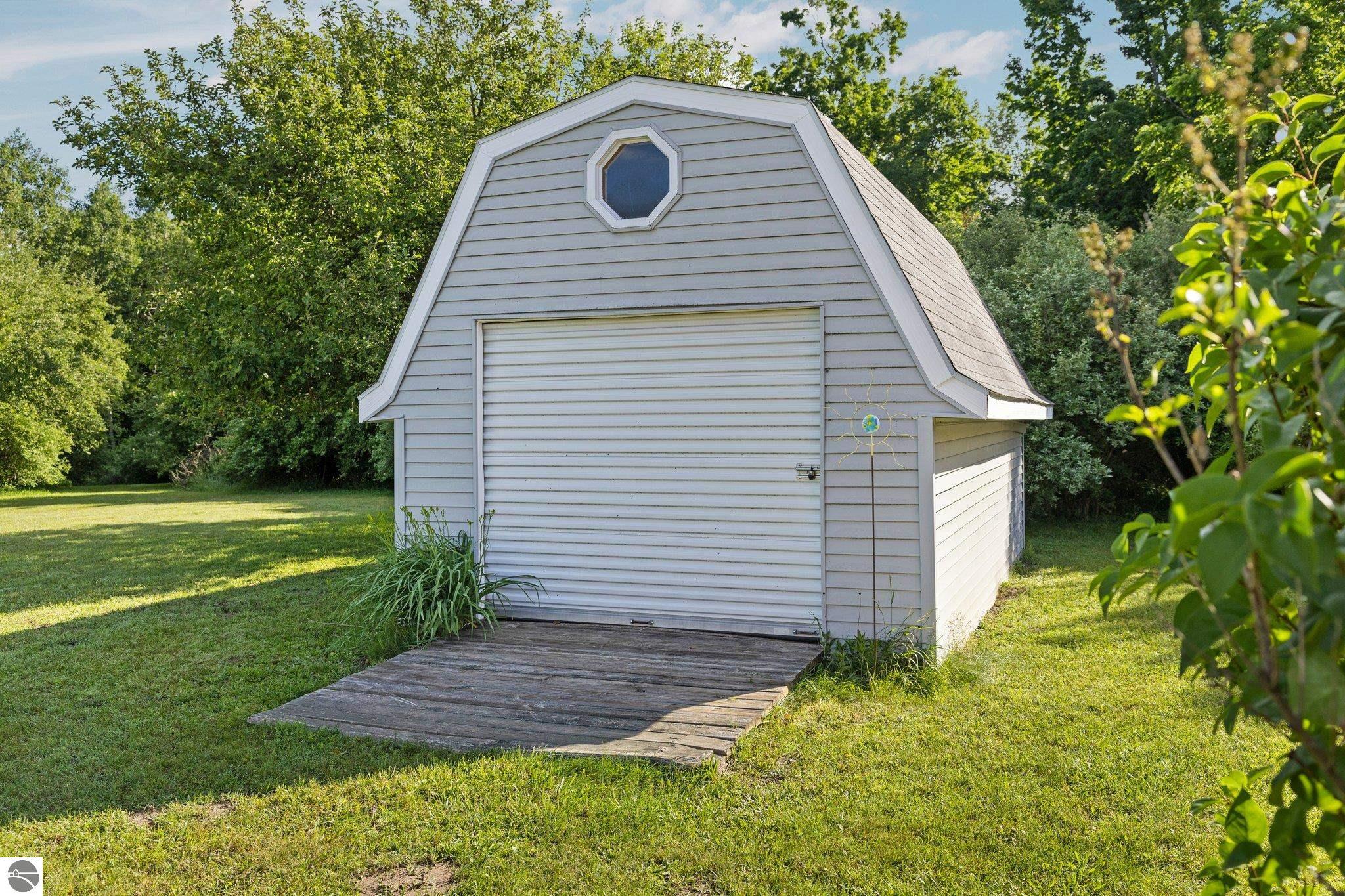 6080 River Road