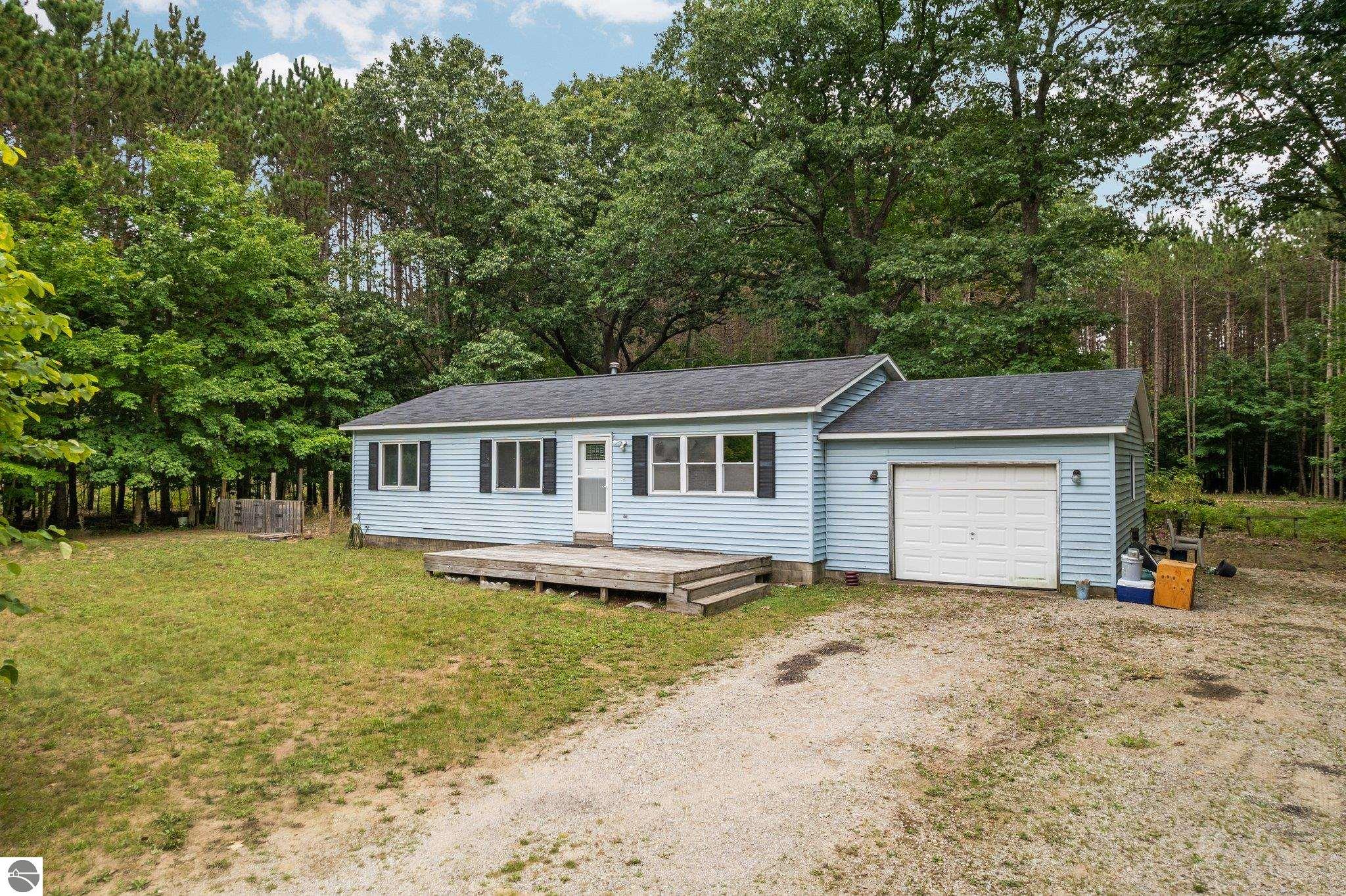 4956 W Red Oaks Drive