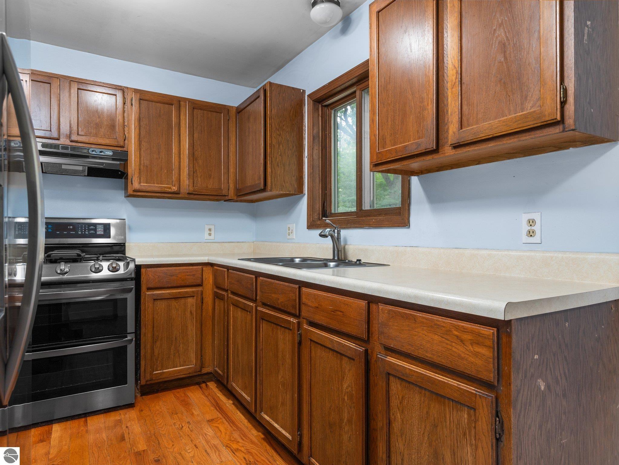 4956 W Red Oaks Drive