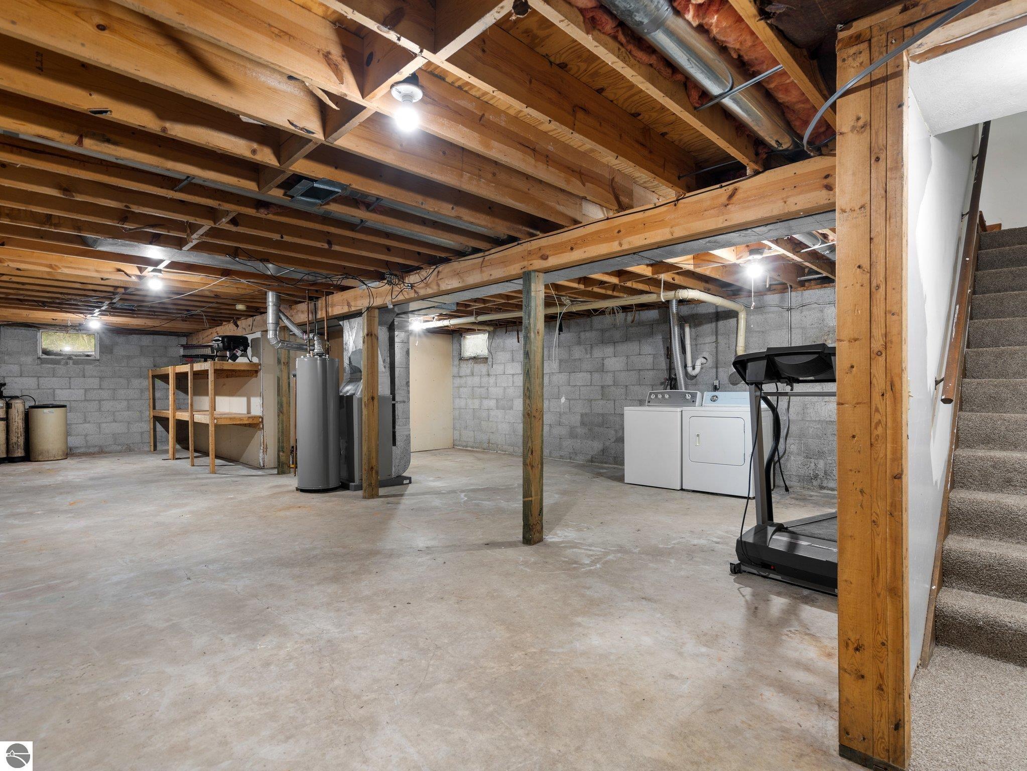4956 W Red Oaks Drive