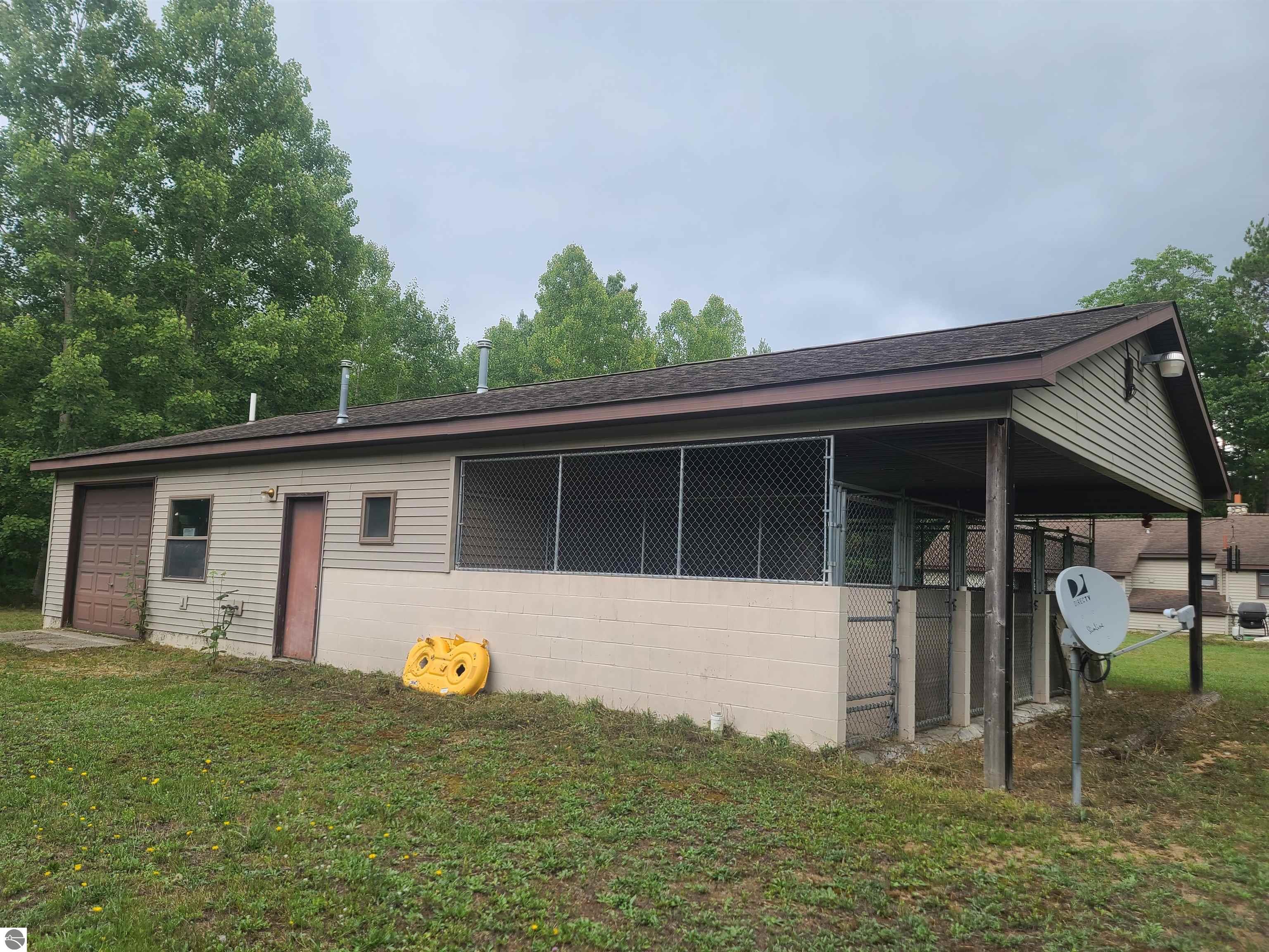 2513 NW Smith Lake Road