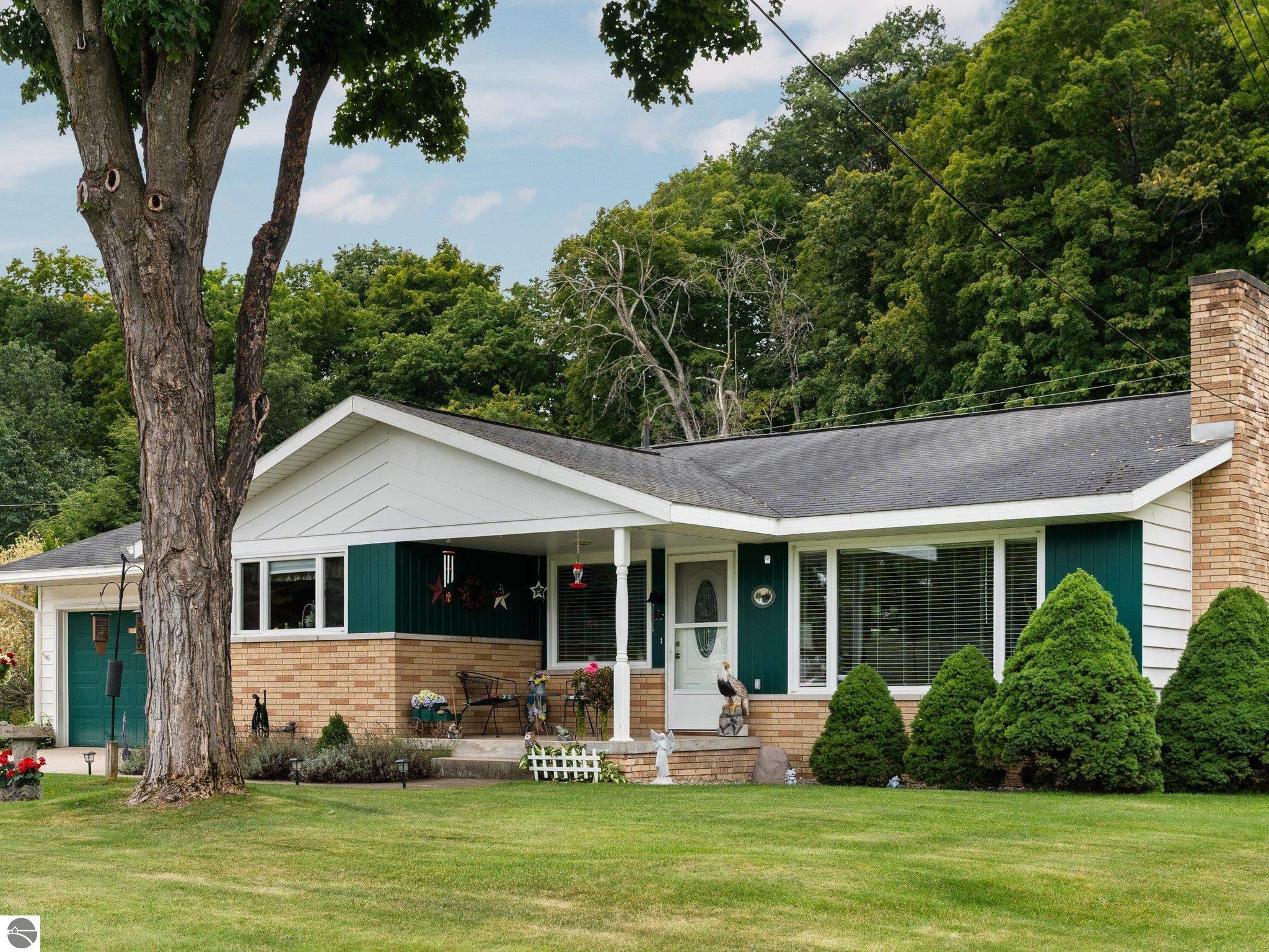 7184 S West Bay Shore Drive
