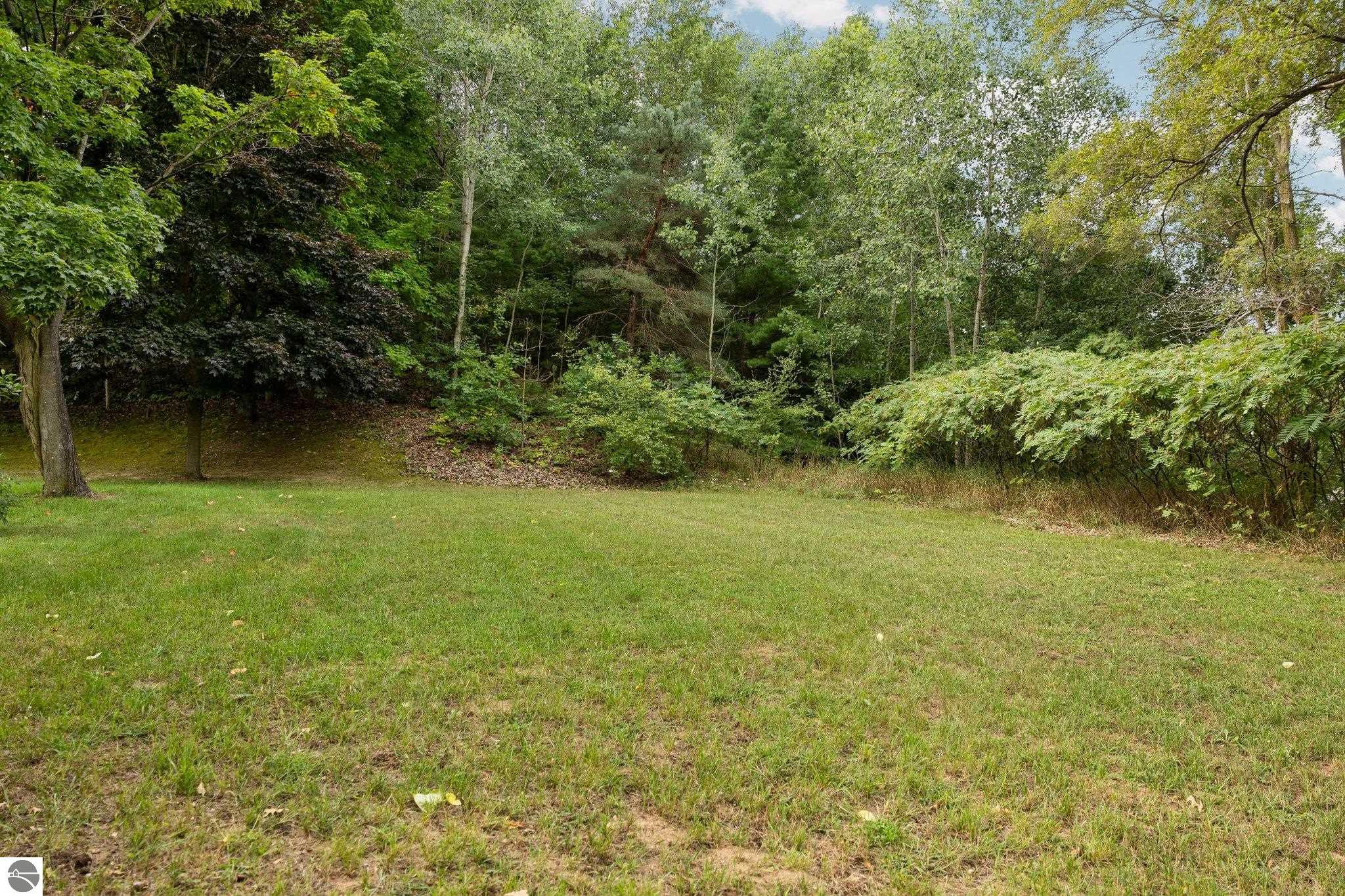 1520 Arnold Court