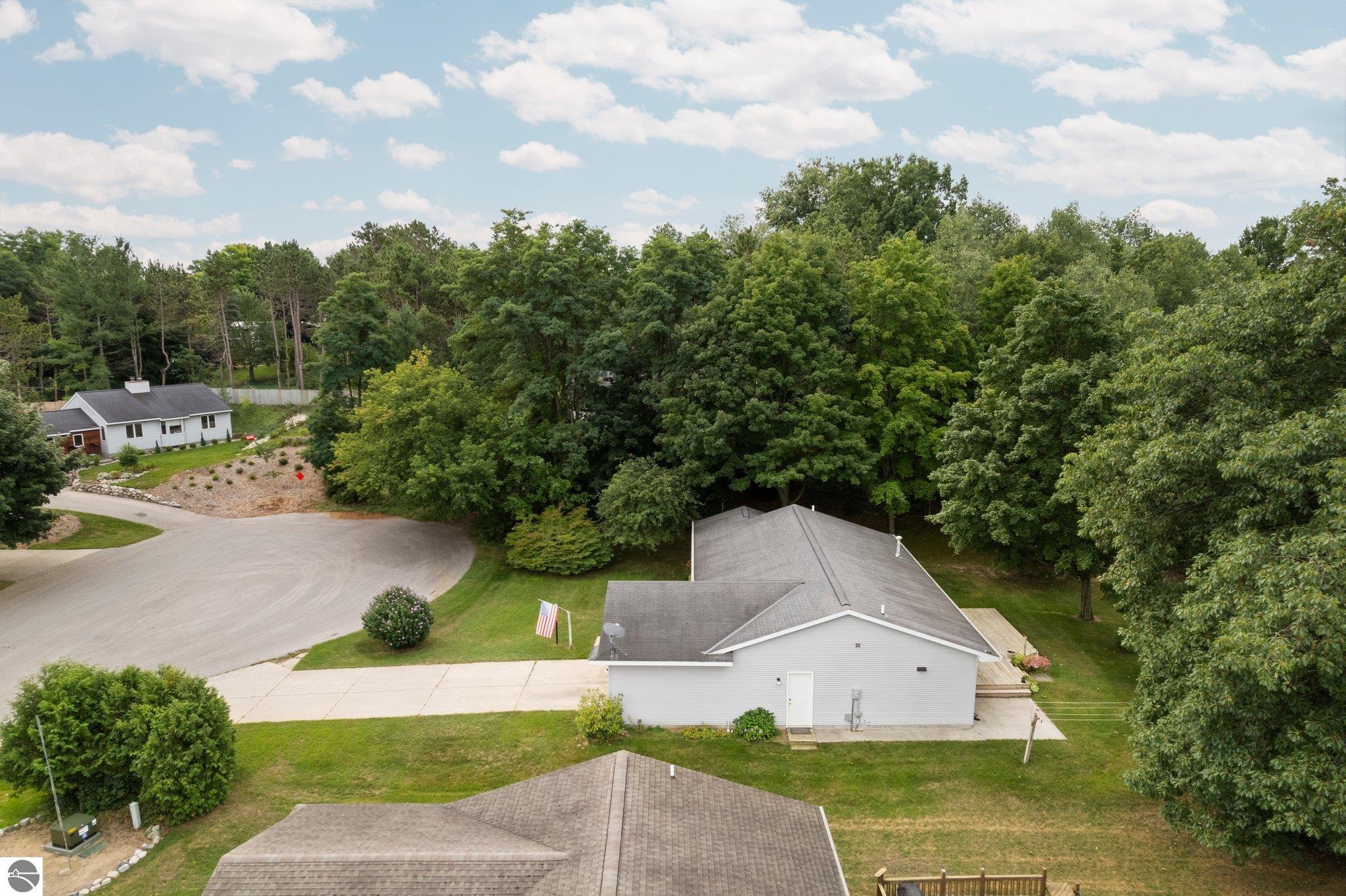 1520 Arnold Court