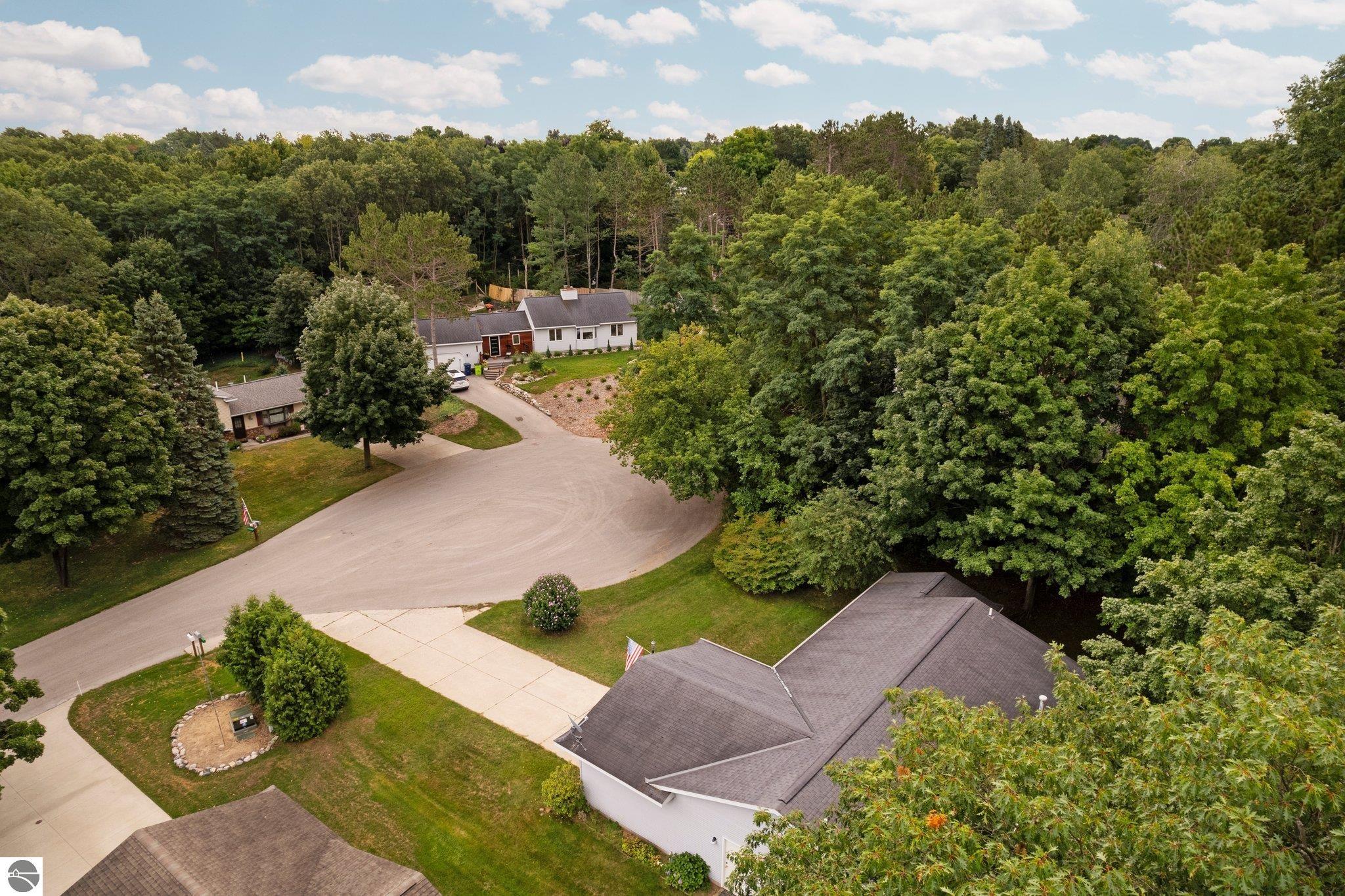 1520 Arnold Court