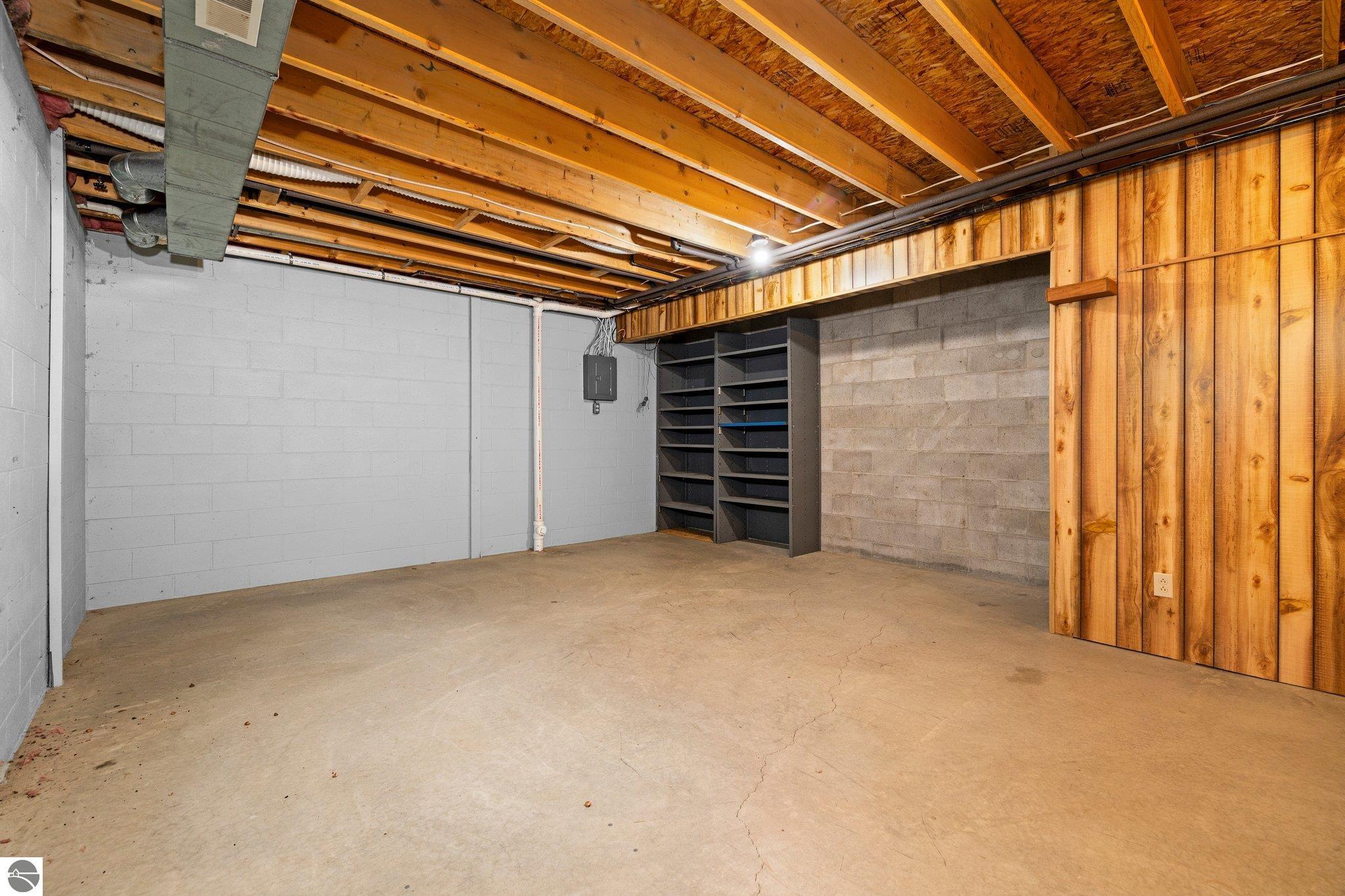 1520 Arnold Court