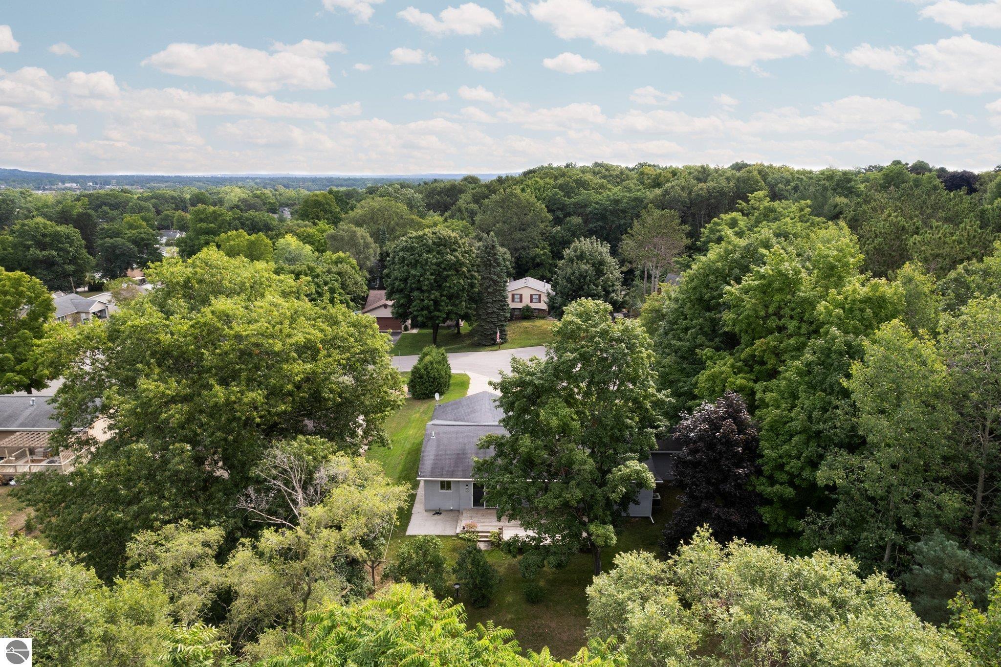 1520 Arnold Court